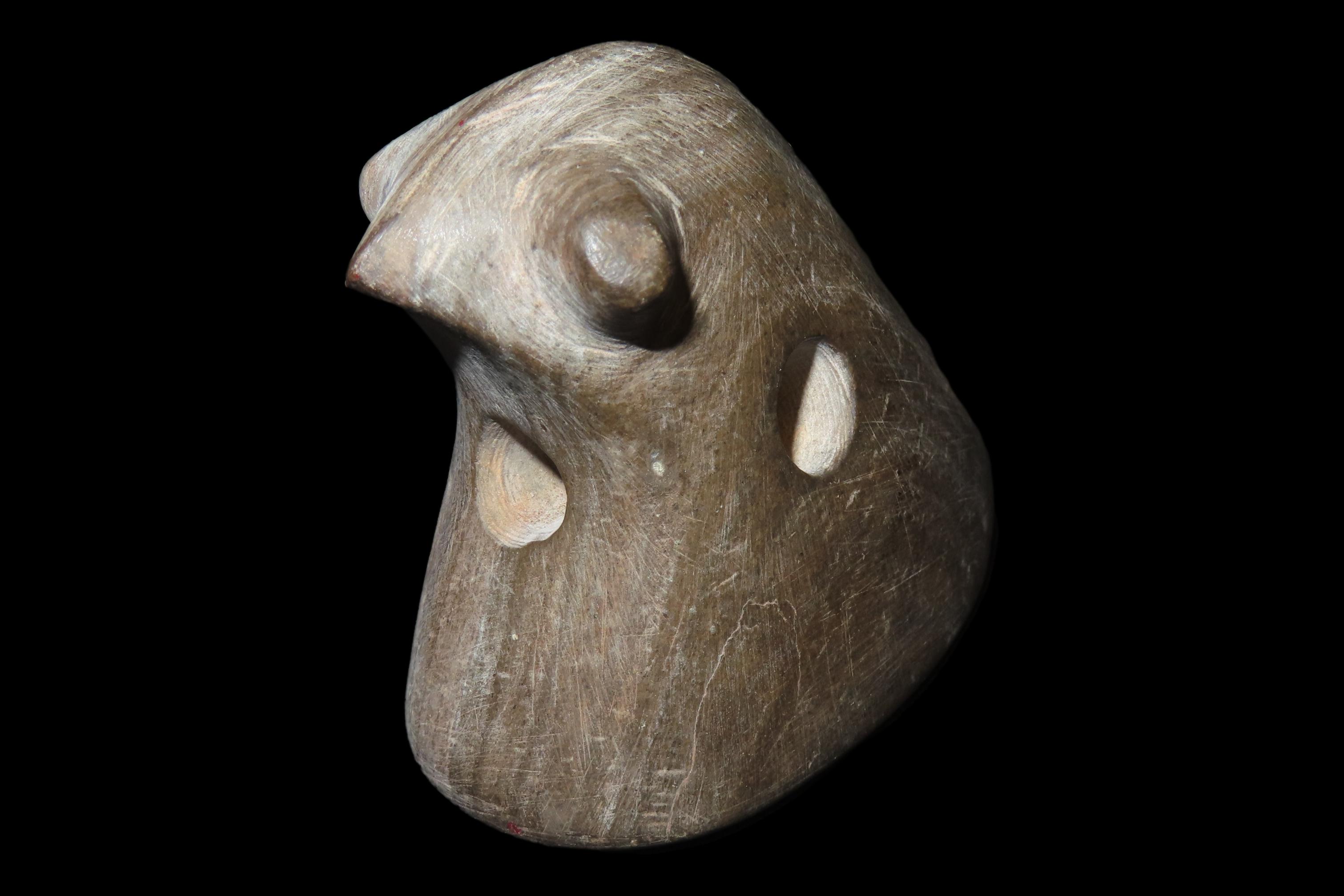 3 1/4" x 1 3/8" Slate Bird Bust, Eichenberg Tag