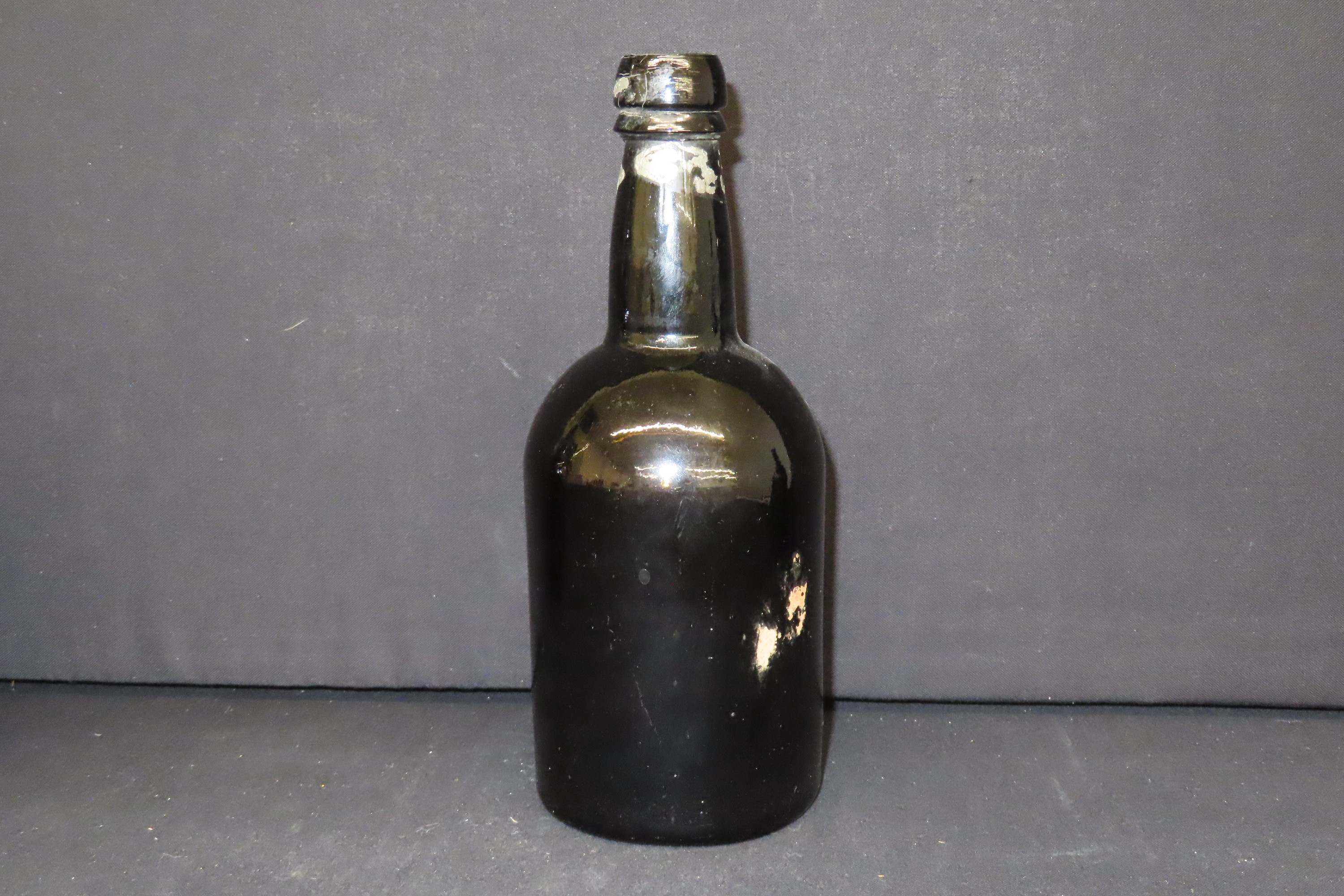 Lot of 4 Dark Antique Iron Pontil Bottles, Circa 1840s