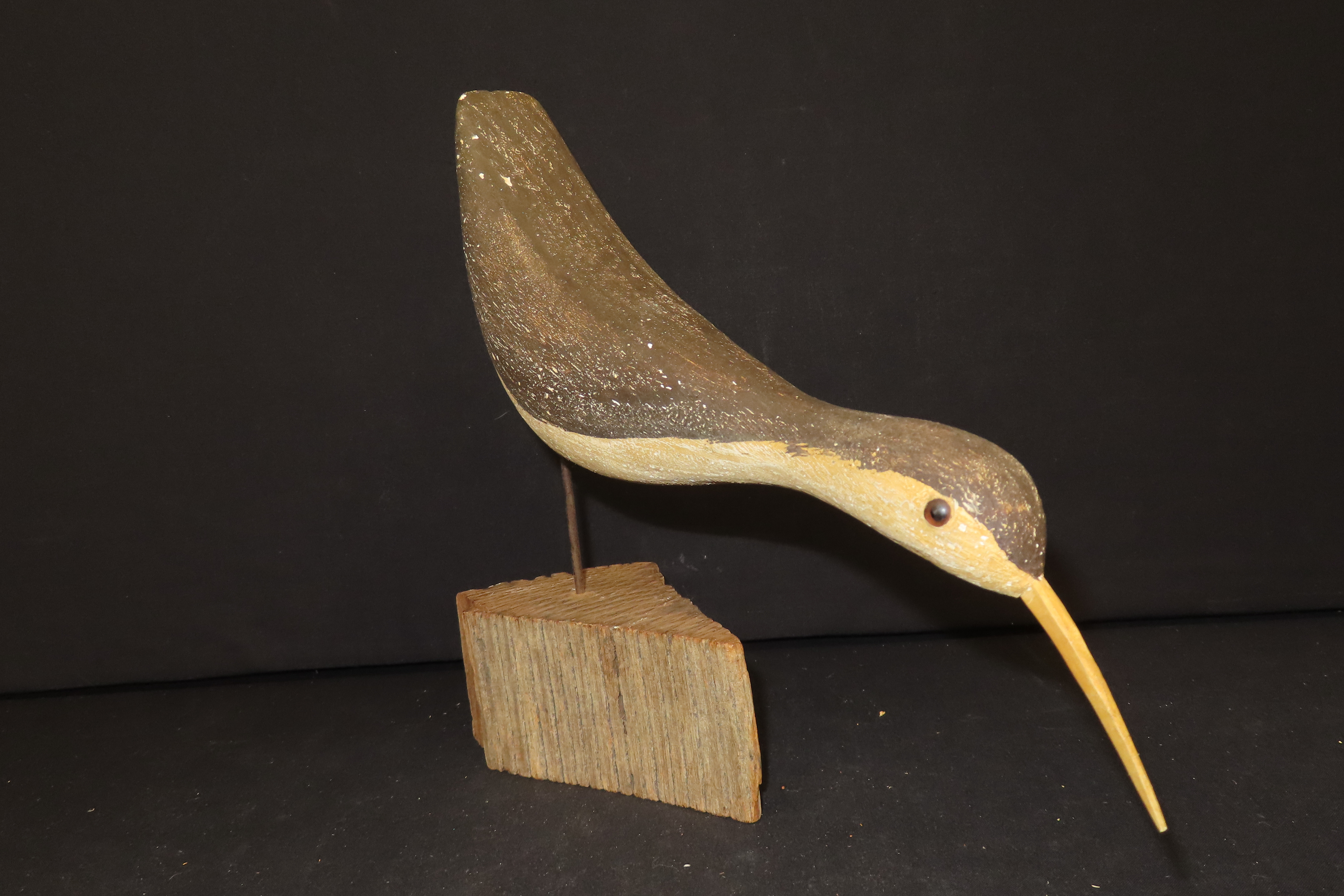 10 1/2" Vintage Carved Wooden Shore Bird Figurine