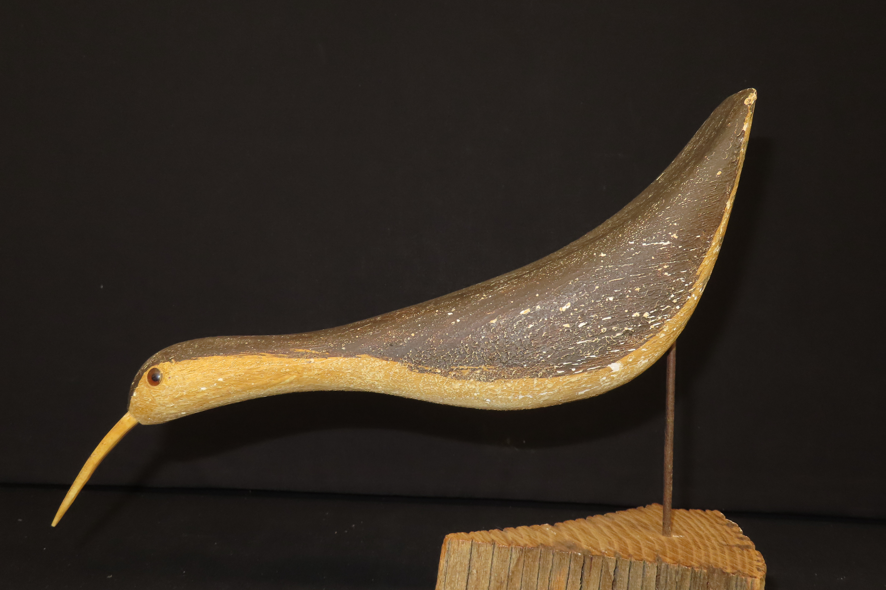 10 1/2" Vintage Carved Wooden Shore Bird Figurine
