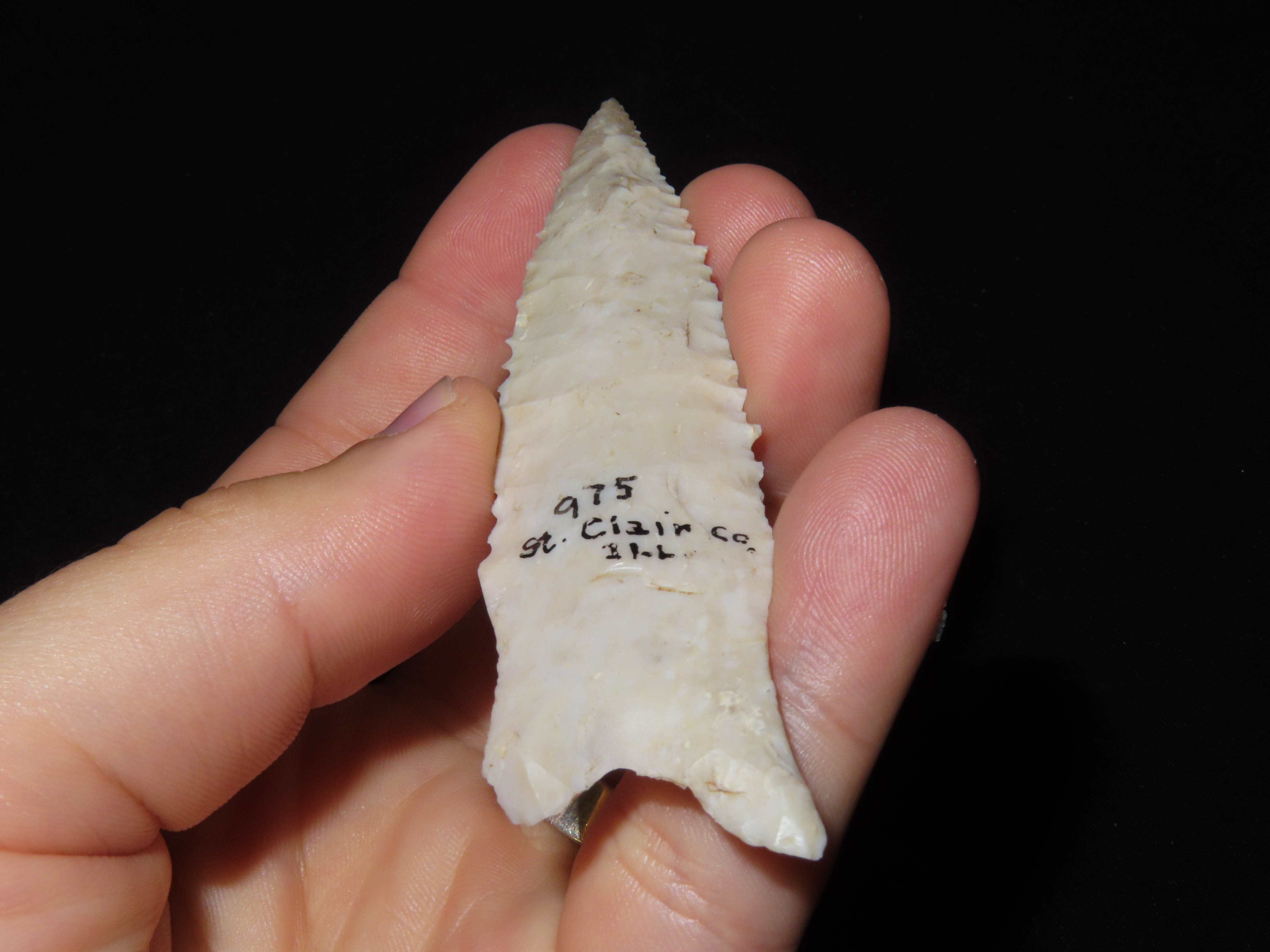 Incredible 4" Serrated Dalton, St. Clair Co. Illinois. Motley COA. Made from a beautiful piece of Avon chert. Impeccable flaking! Ex Floyd R