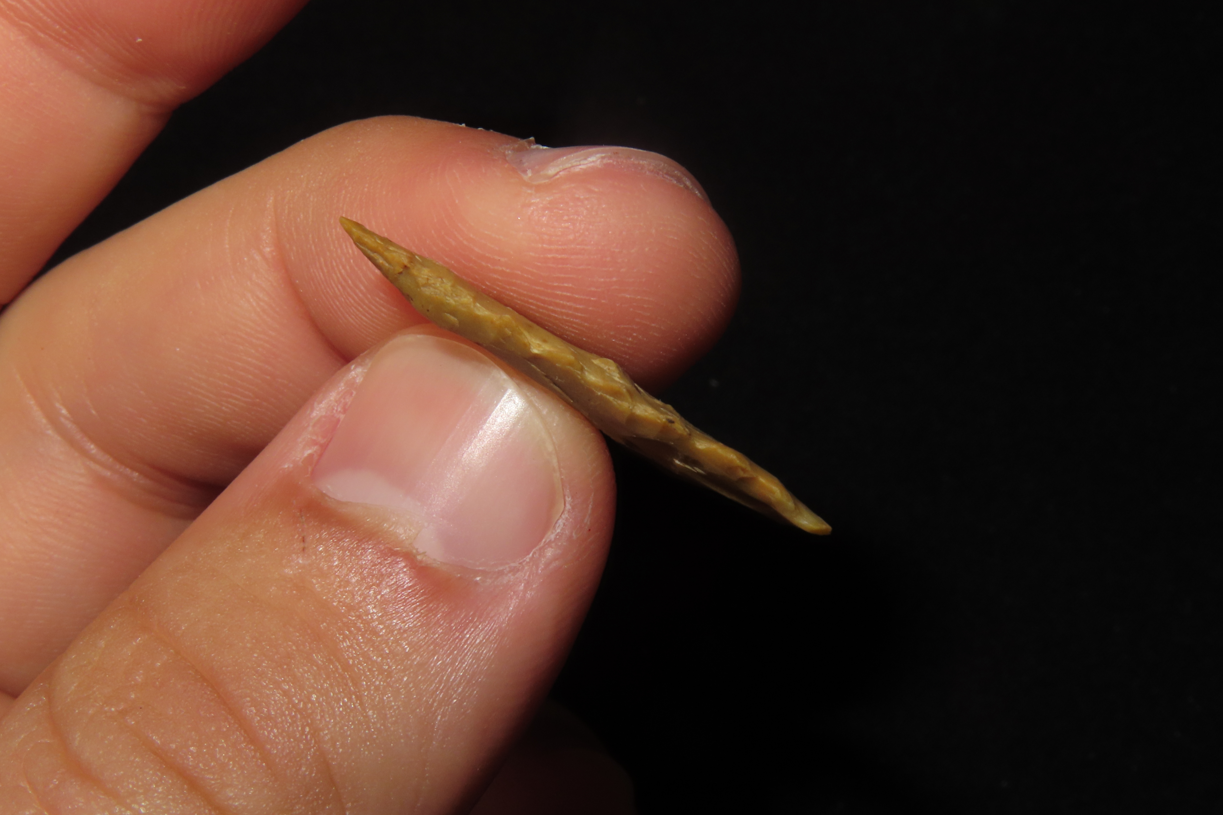 Amazing Serrated Mississippian Triangle found in Bradley County Arkansas. Ex Joey Ellis Collection. Fort Ancient.