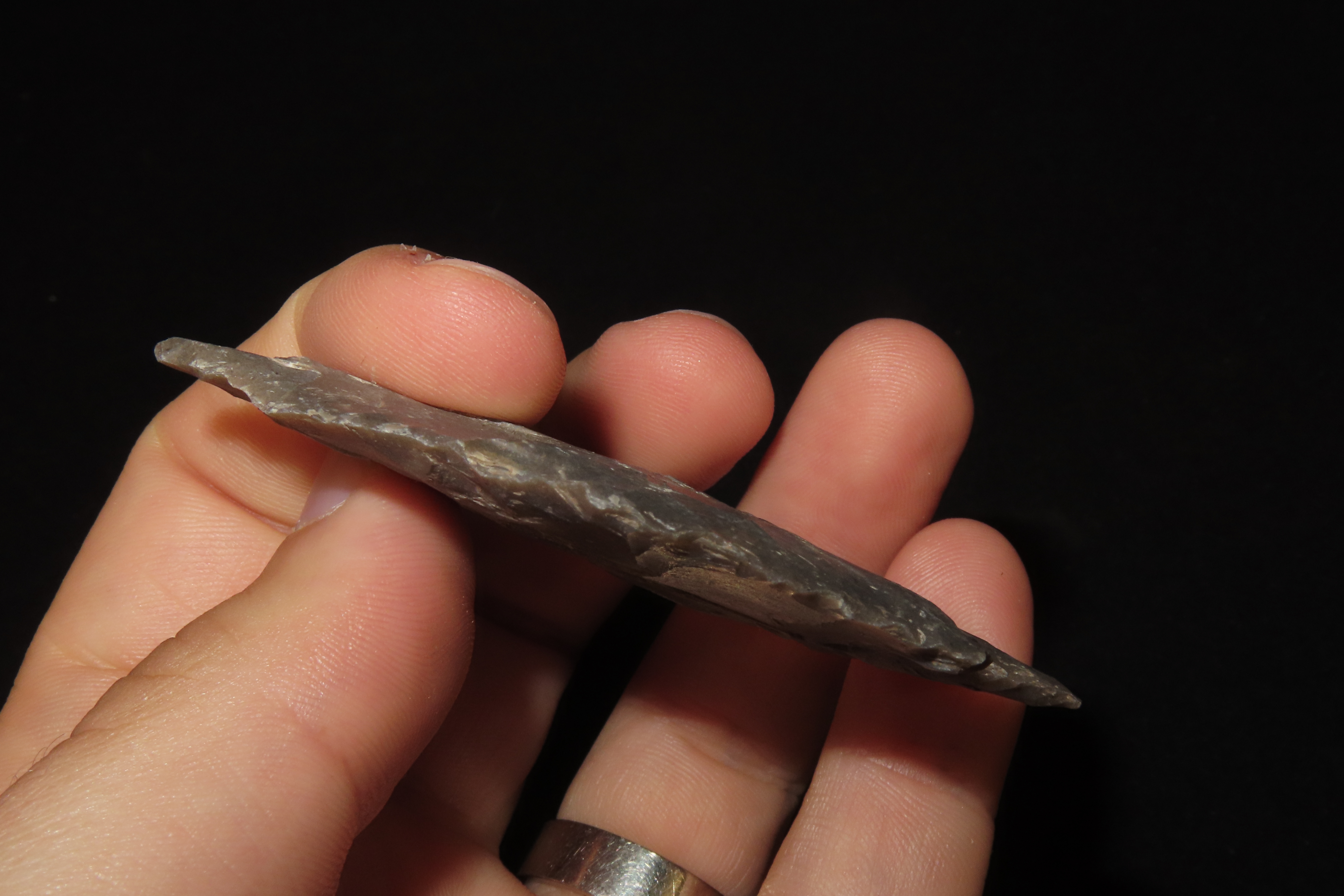 Incredible 2 7/8" Texas Pentagonal Pedernales / Perd found in Kerr County TX. Finely Flaked example with great no brainer patina!
