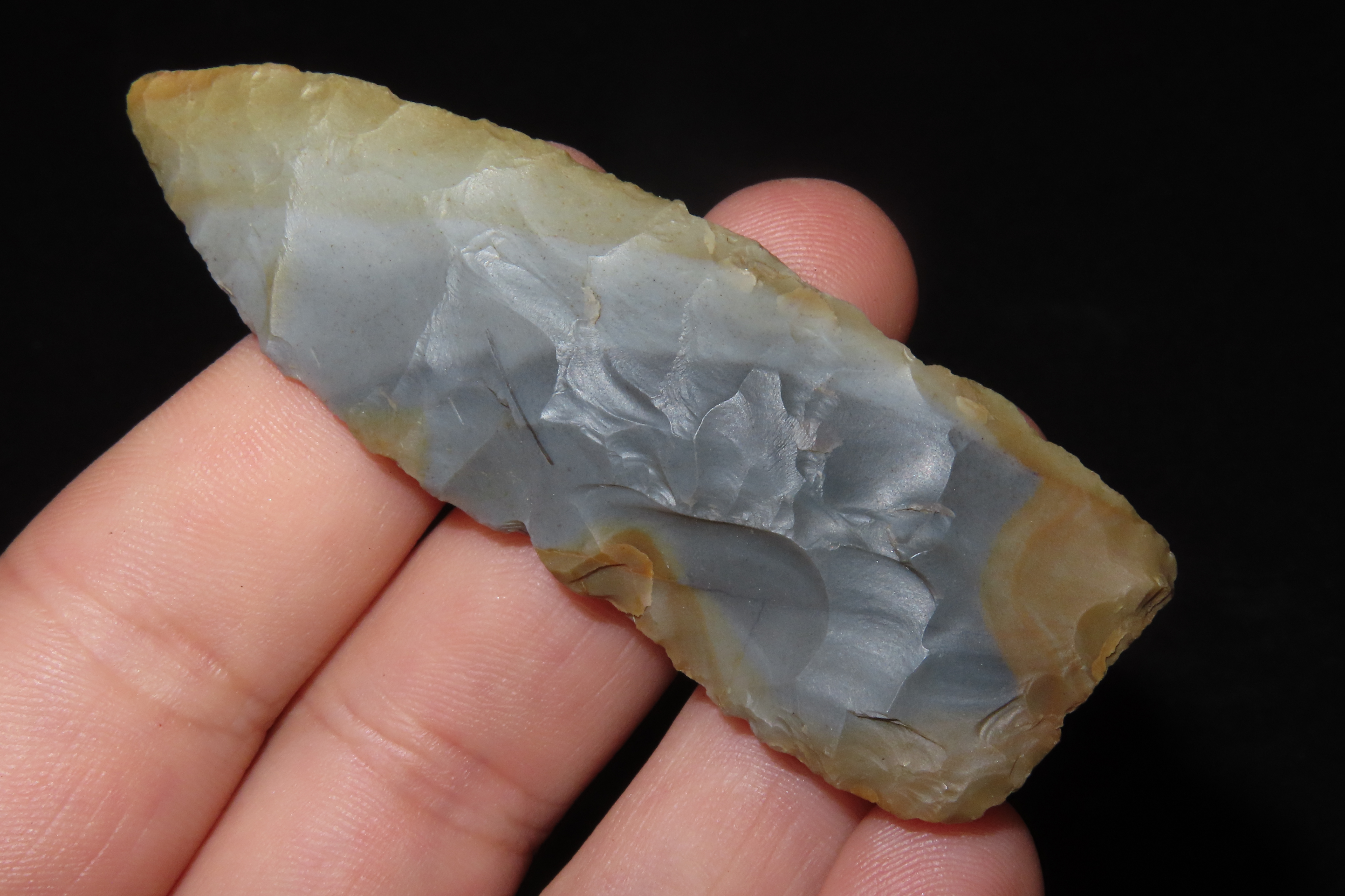Colorful 3" Copena found in Lauderdale Co., Alabama. Very nice example with Great Color! Bangor Chert.