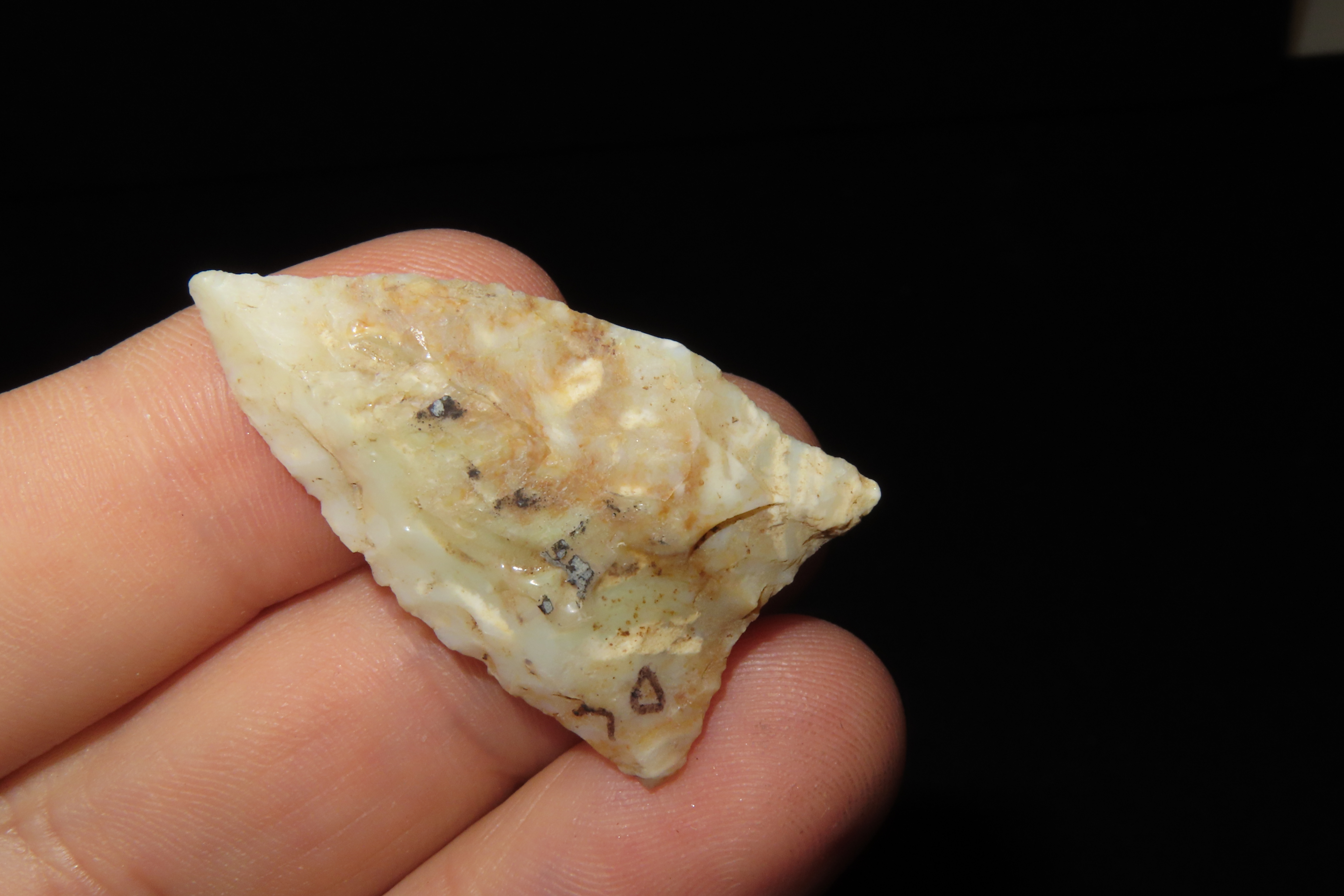 Highly Translucent Paleo Suwanee / Simpson found in Dodge County Georgia. Finely Flaked example!