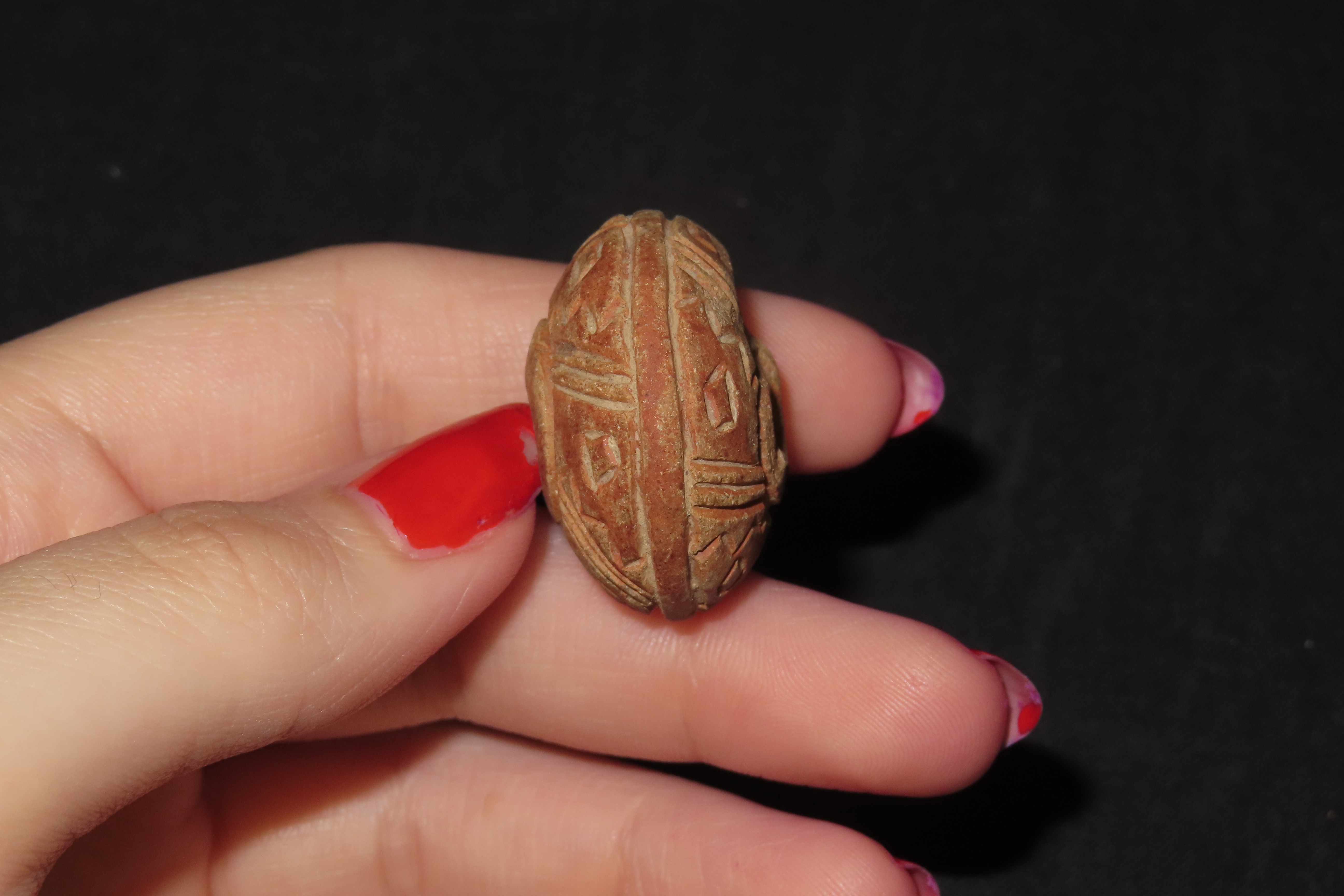 Engraved Pre-Columbian Effigy Clay Bead, Nicely Deigned Example. Mexico.