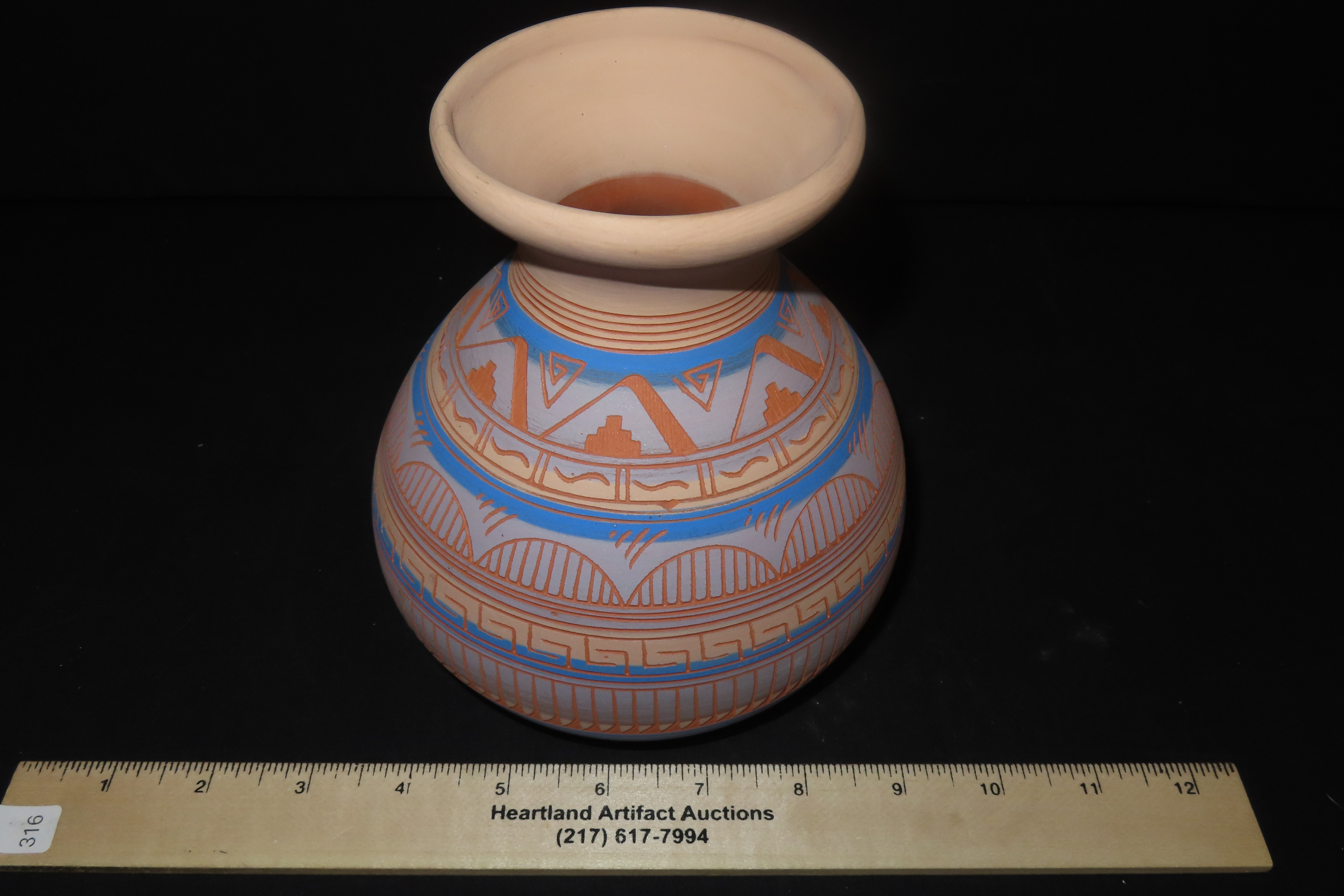 Beautiful Southwest Navajo Indians Pottery Vase / Jar / Bowl. Original Hand Painted / hand Etched Example. Signed on Bottom.
