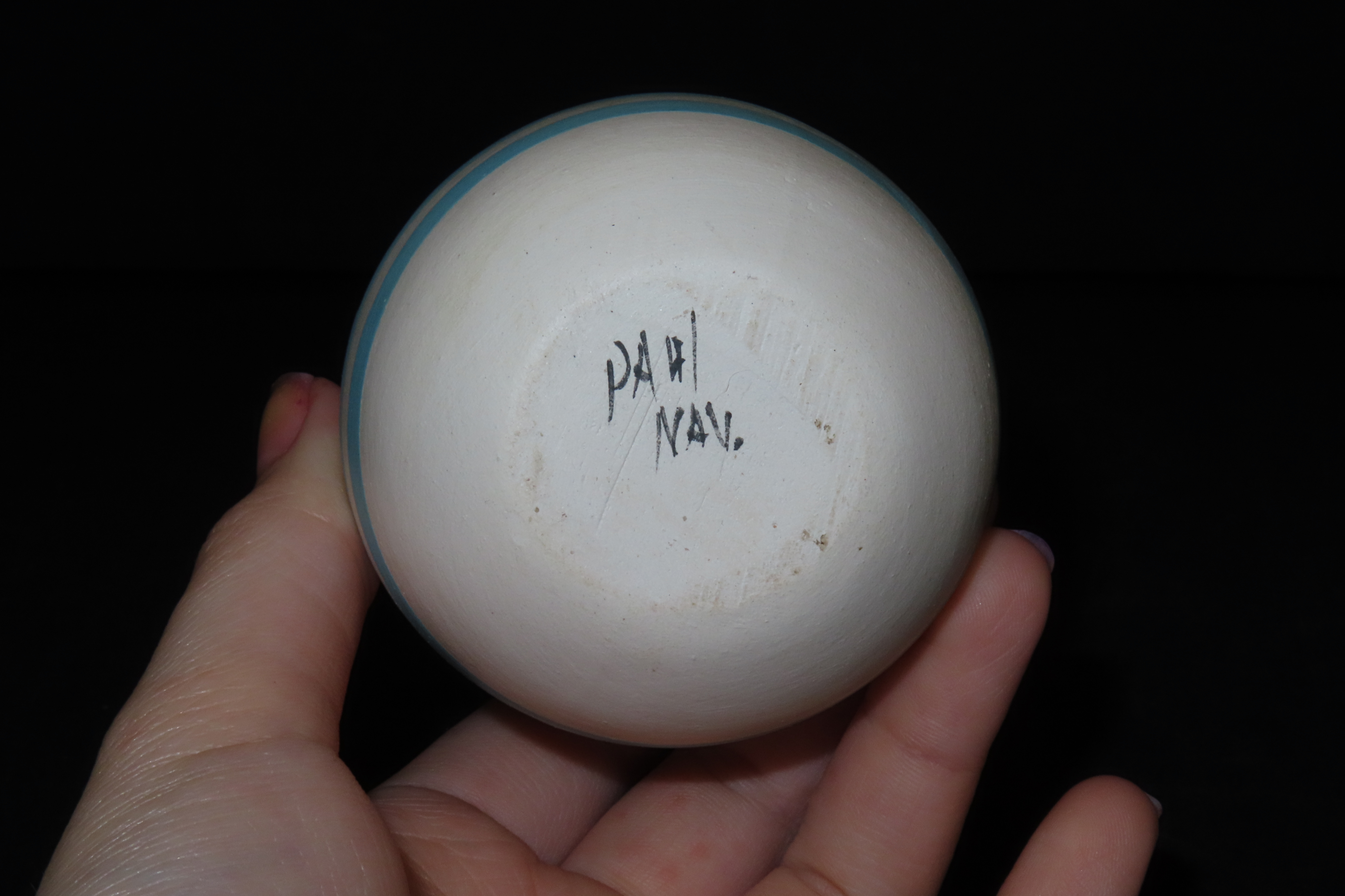 Beautiful Southwest Navajo Indians Pottery Vase / Jar / Bowl. Original Hand Painted / Hand Etched Example. Signed on Bottom.