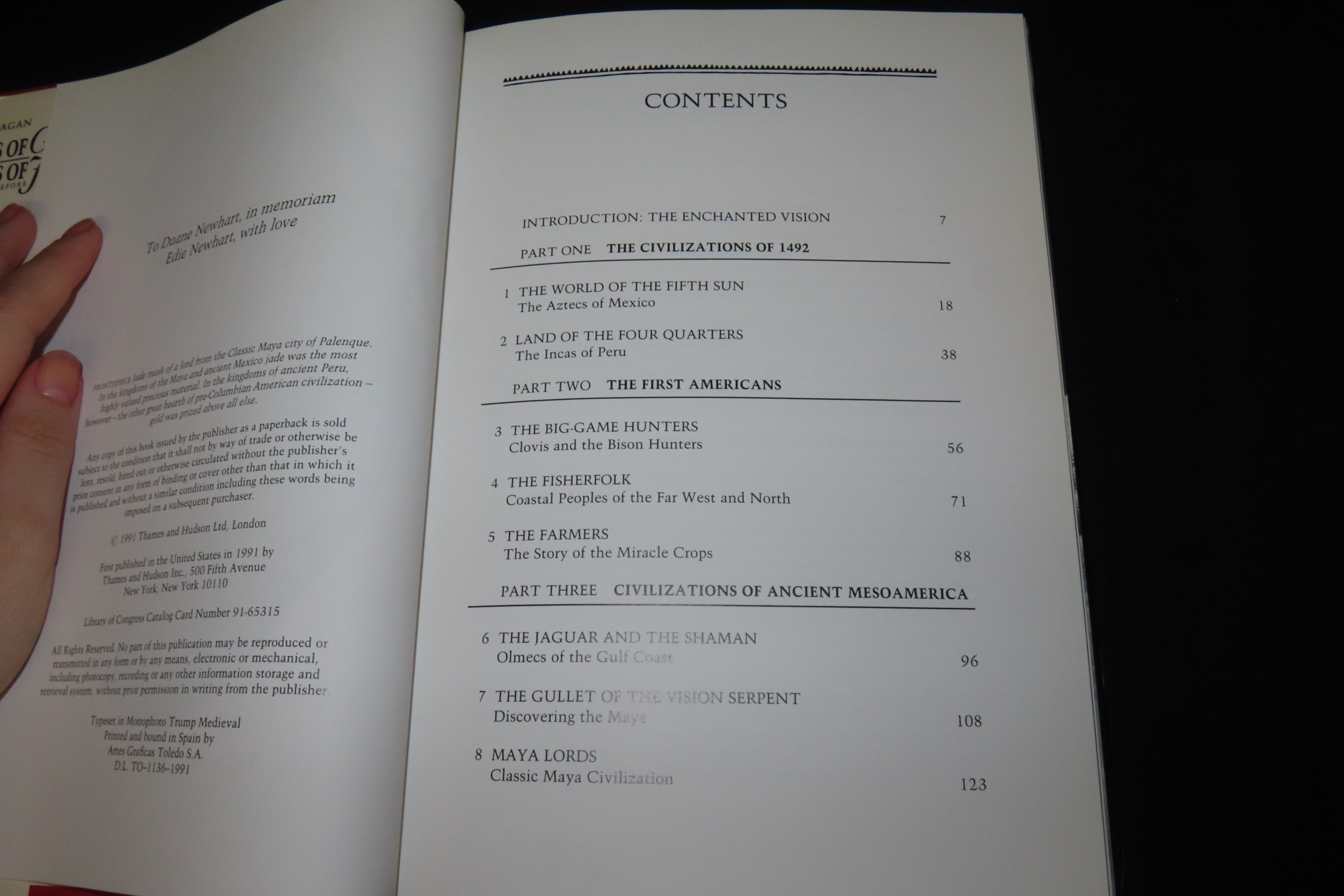 KINGDOMS OF GOLD, KINGDOMS OF JADE, HARDBACK, 260 PAGES. MAINLY DISCUSSES THE MAYA, OLMEC, AZTEC, INCA 180 PICTURES & TONS OF INFORMATION
