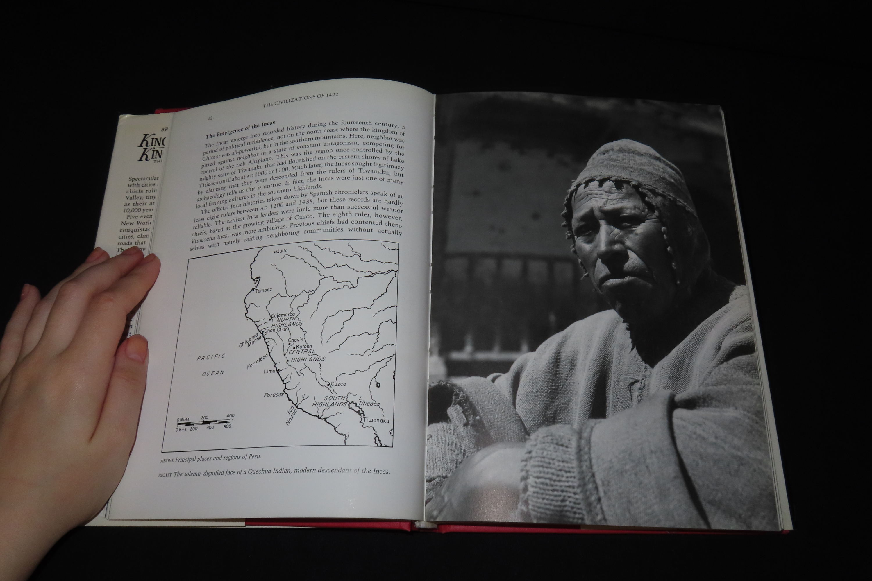 KINGDOMS OF GOLD, KINGDOMS OF JADE, HARDBACK, 260 PAGES. MAINLY DISCUSSES THE MAYA, OLMEC, AZTEC, INCA 180 PICTURES & TONS OF INFORMATION