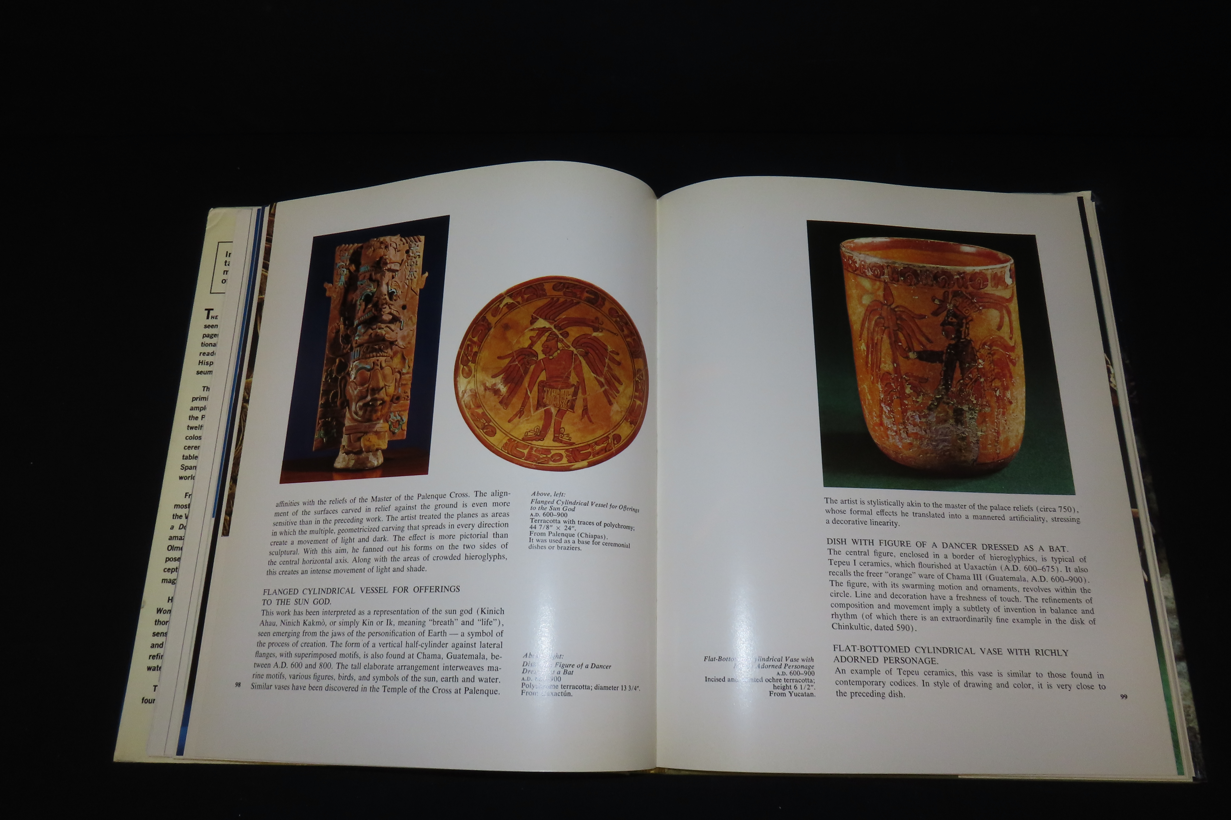 NATIONAL MUSEUM OF ANTHROPOLOGY, MEXICO CITY, HARDBACK, FULL OF GREAT PICTURES & INFO OF PRE-COLUMBIAN ARTIFACTS & RELICS