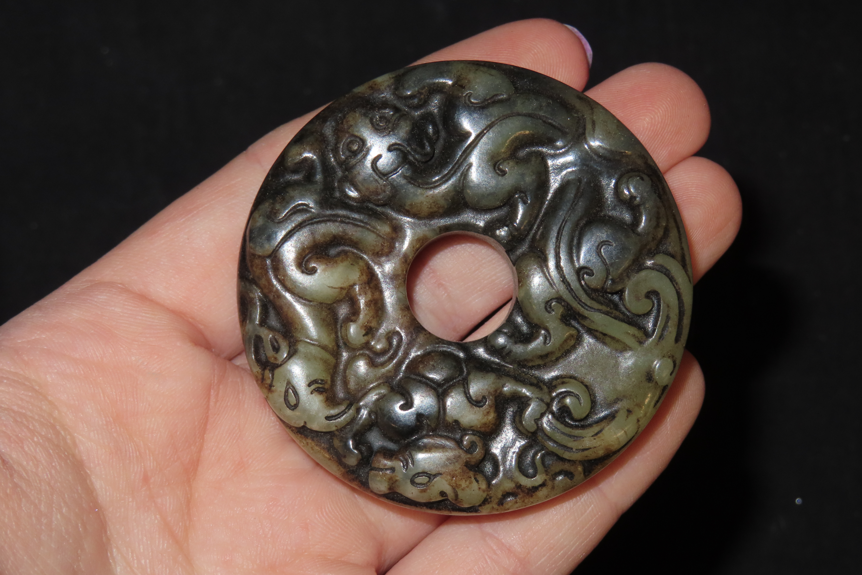 Nice Antique Chinese Hongshan Culture Jade Effigy Pendant, Hand Made Example.