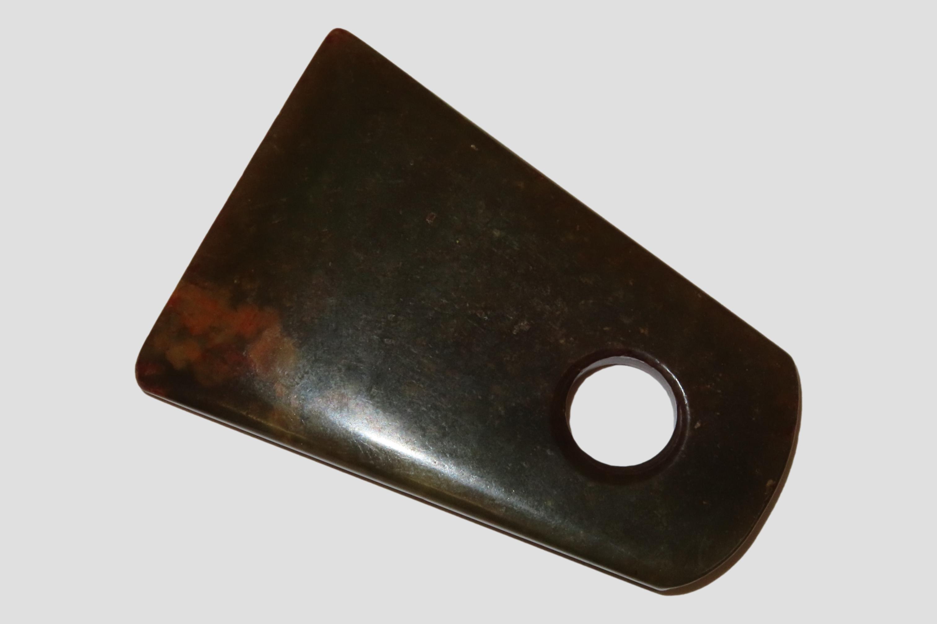 Nice Antique Chinese Hongshan Culture Jade Effigy Pendant, Hand Made Example.