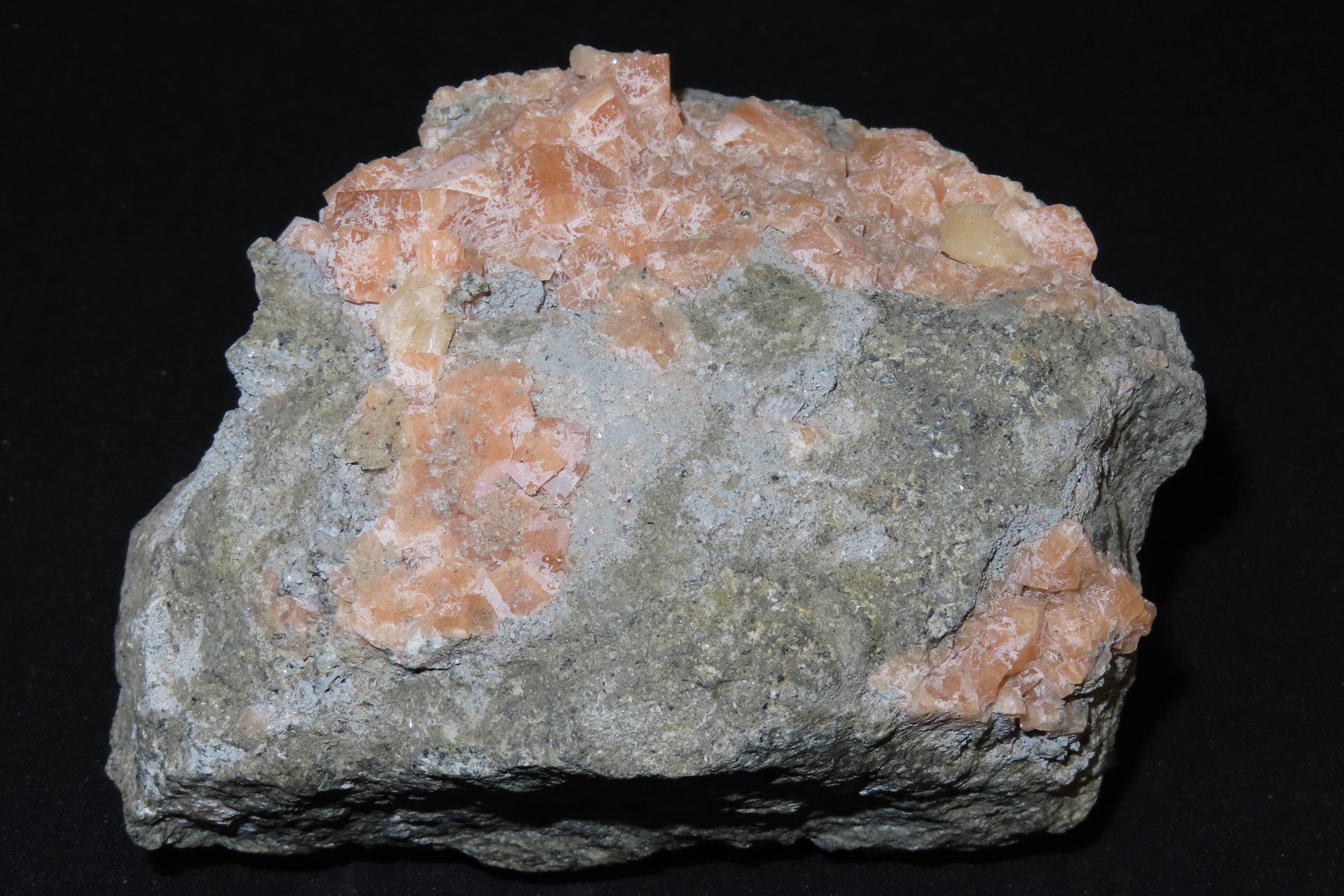 Beautiful Large Rose Quartz Crystal Cluster, Great Display Specimen.
