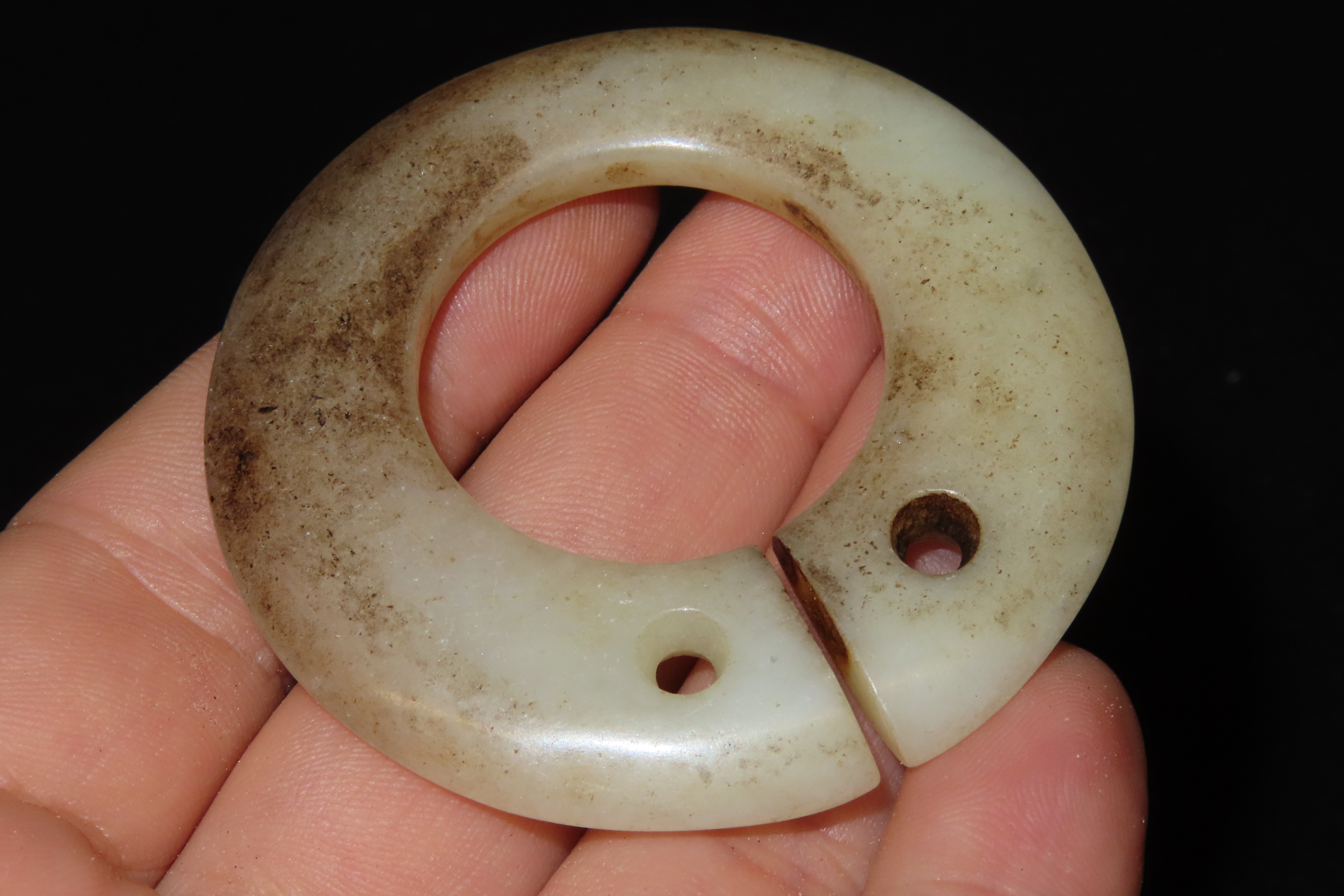 Nice Antique Chinese Hongshan Culture Jade Effigy Pendant, Hand Made Example.