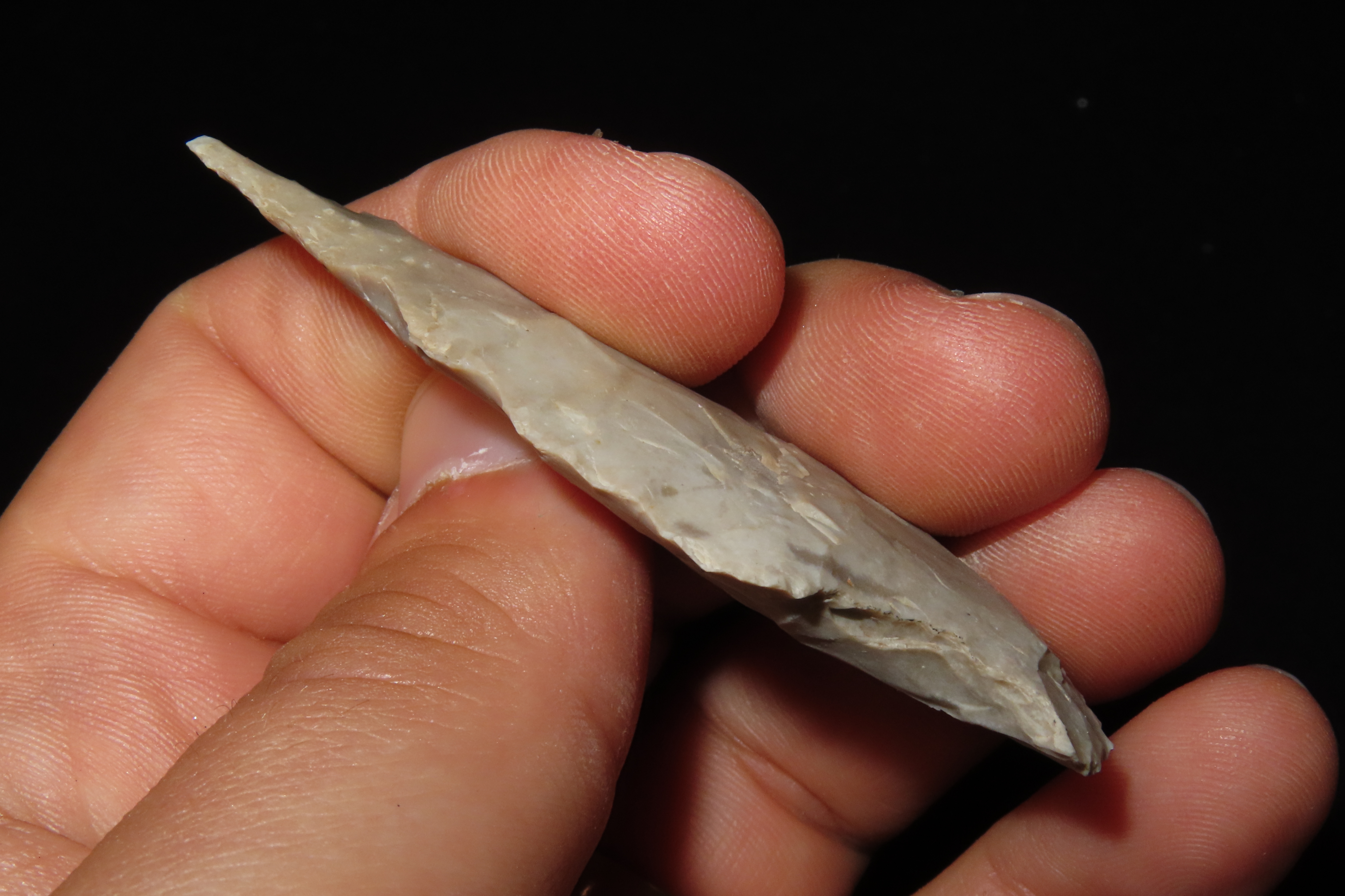 Outstanding 2 5/8" Nolan found in Bell County Texas, Ex Dr. Ted Raurk, Ex Tom Davis. Indian Arrowhead. Artifact.