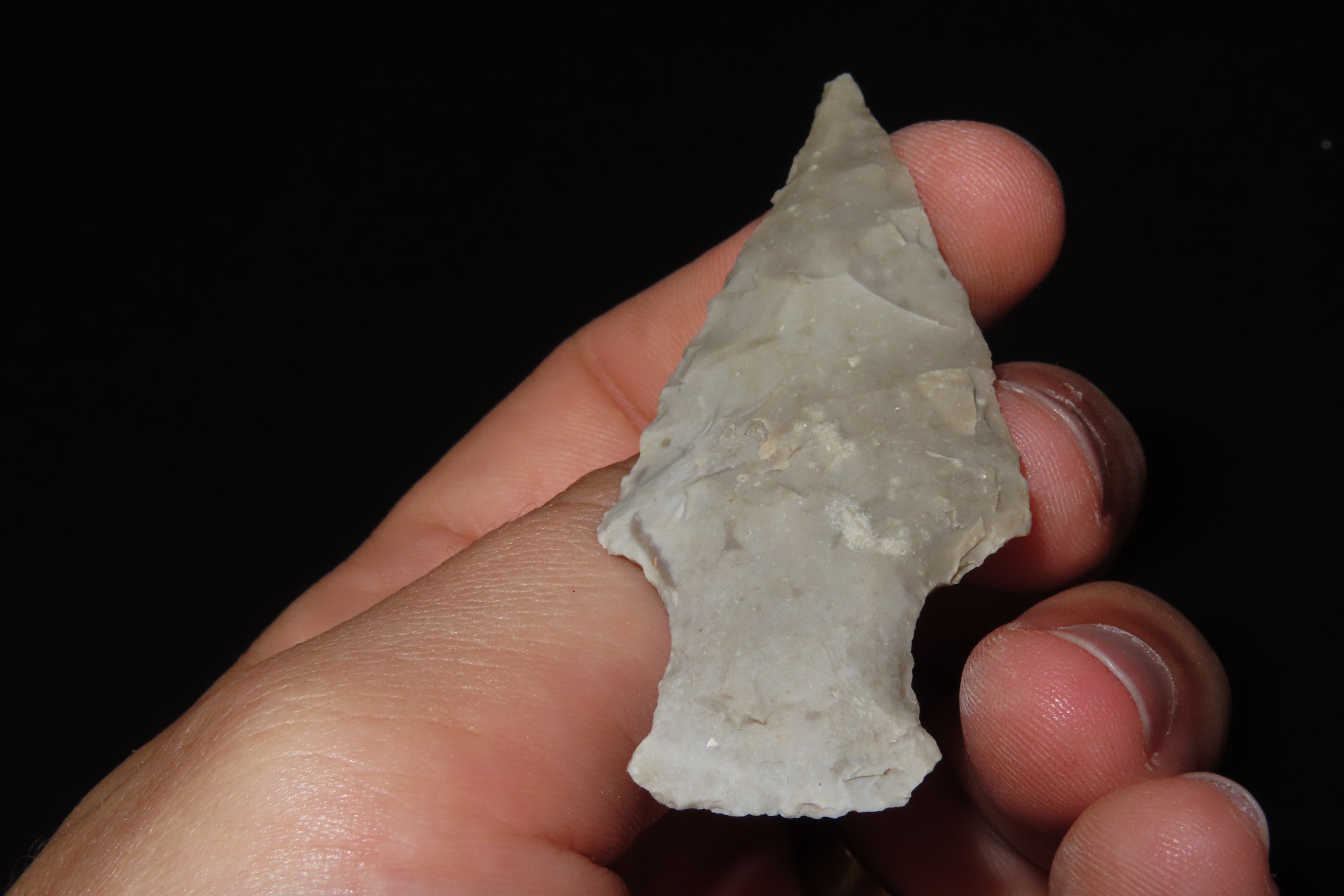 Outstanding 2 5/8" Nolan found in Bell County Texas, Ex Dr. Ted Raurk, Ex Tom Davis. Indian Arrowhead. Artifact.