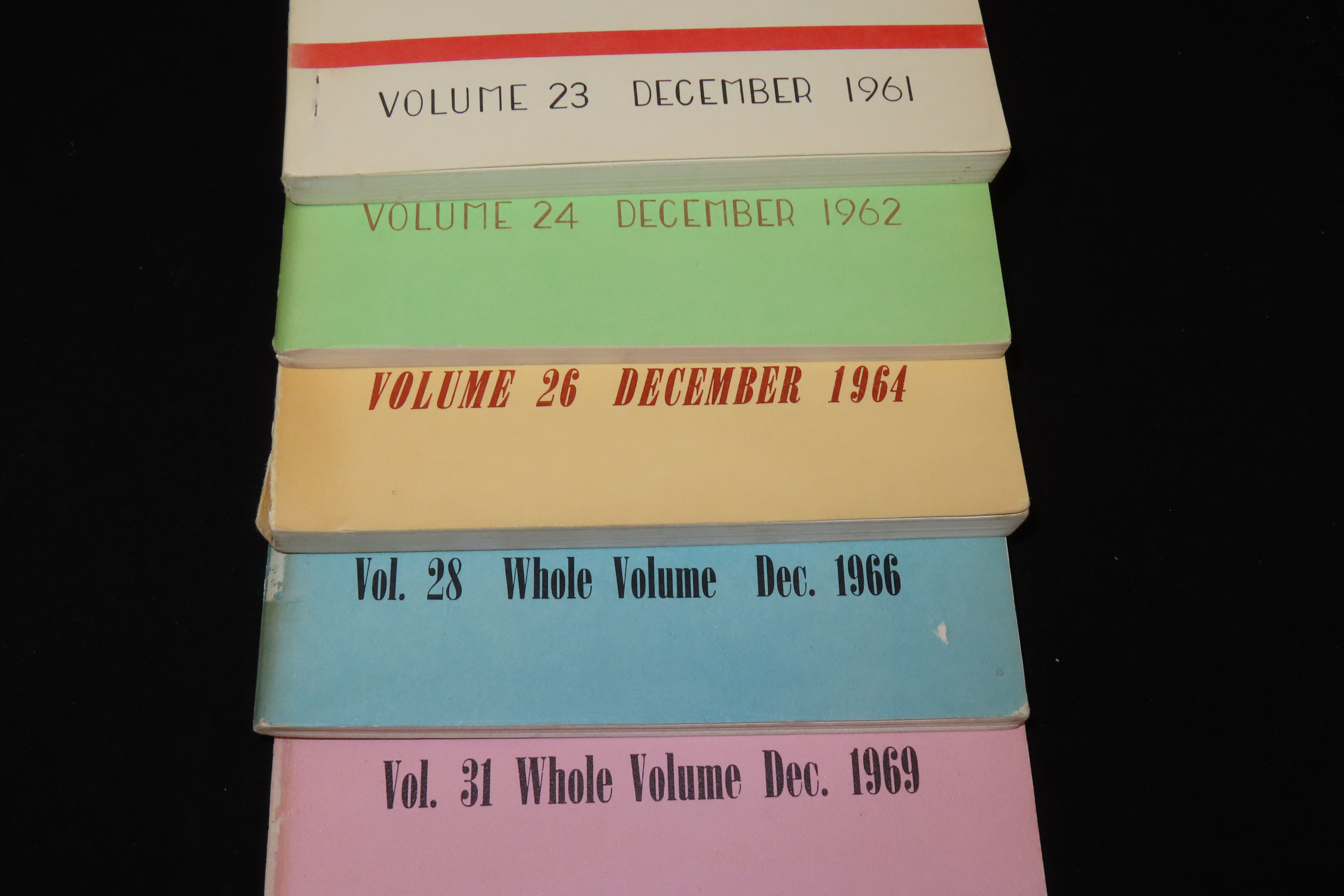 5 Early 1960's Missouri Archaeologist. Full of Pics & Articles on all kinds of Artifacts & Sites. 1961, 1962, 1964, 1966, 1969.
