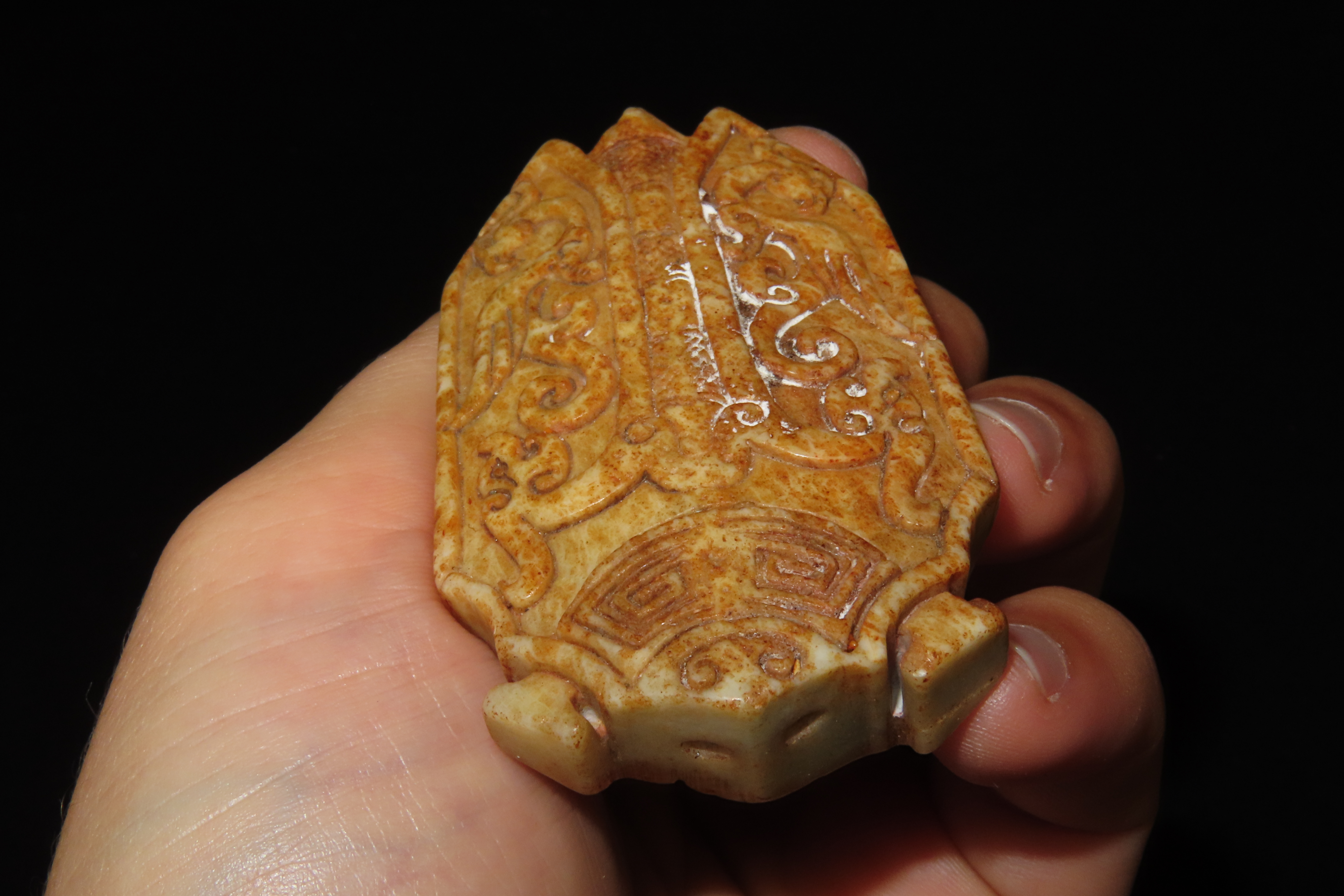 Nice Antique Chinese Hongshan Culture Jade Effigy Pendant, Hand Made Example.