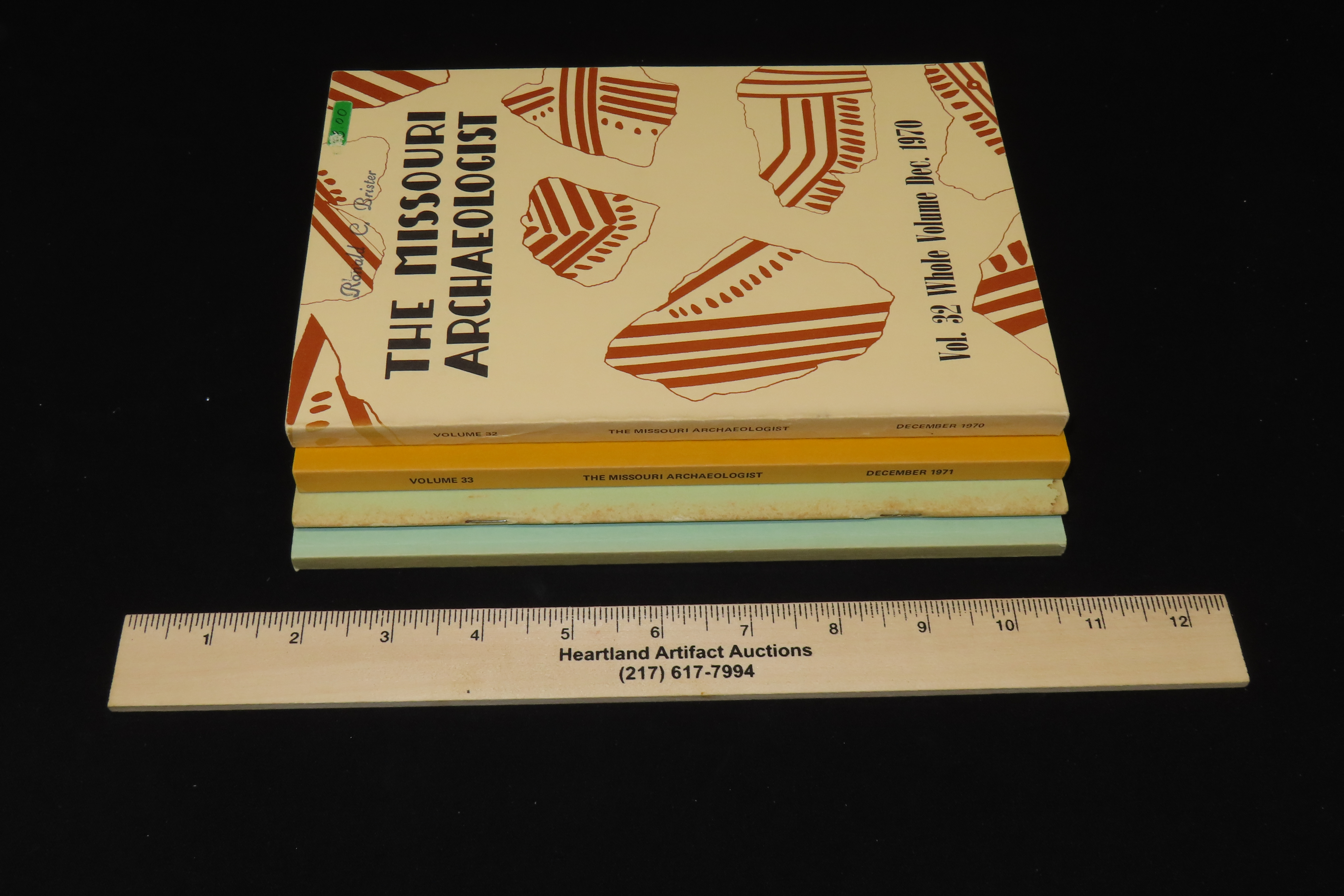 4 Early 1970's Missouri Archaeologist. Full of Pics & Articles on all kinds of Artifacts & Sites. 1970 Whole Volume 180 pages, 1971 whole vo
