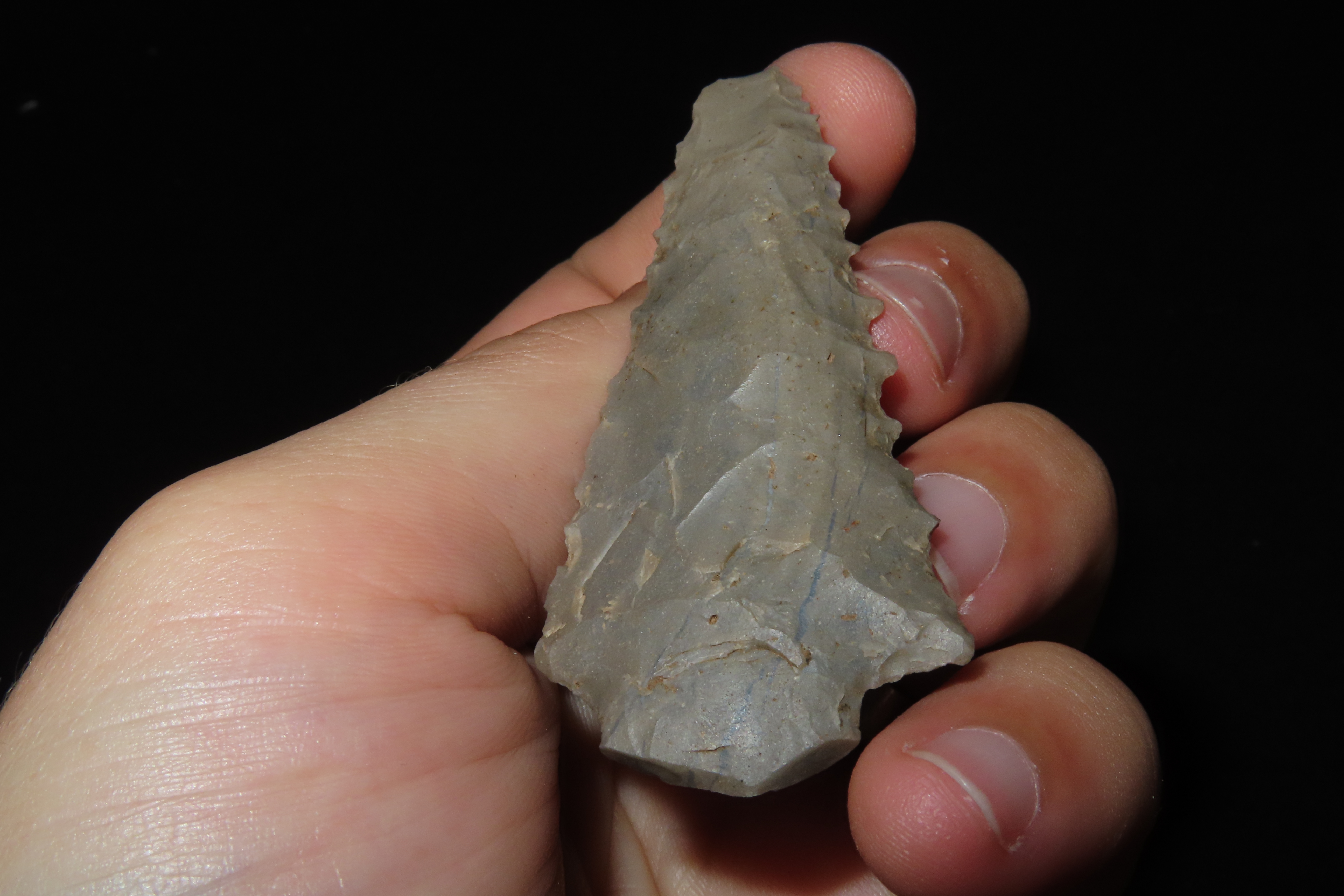 2 3/4" Serrated Kirk Stemmed found in Breckenridge Co. Kentucky, Indian Arrowhead, Artifact.