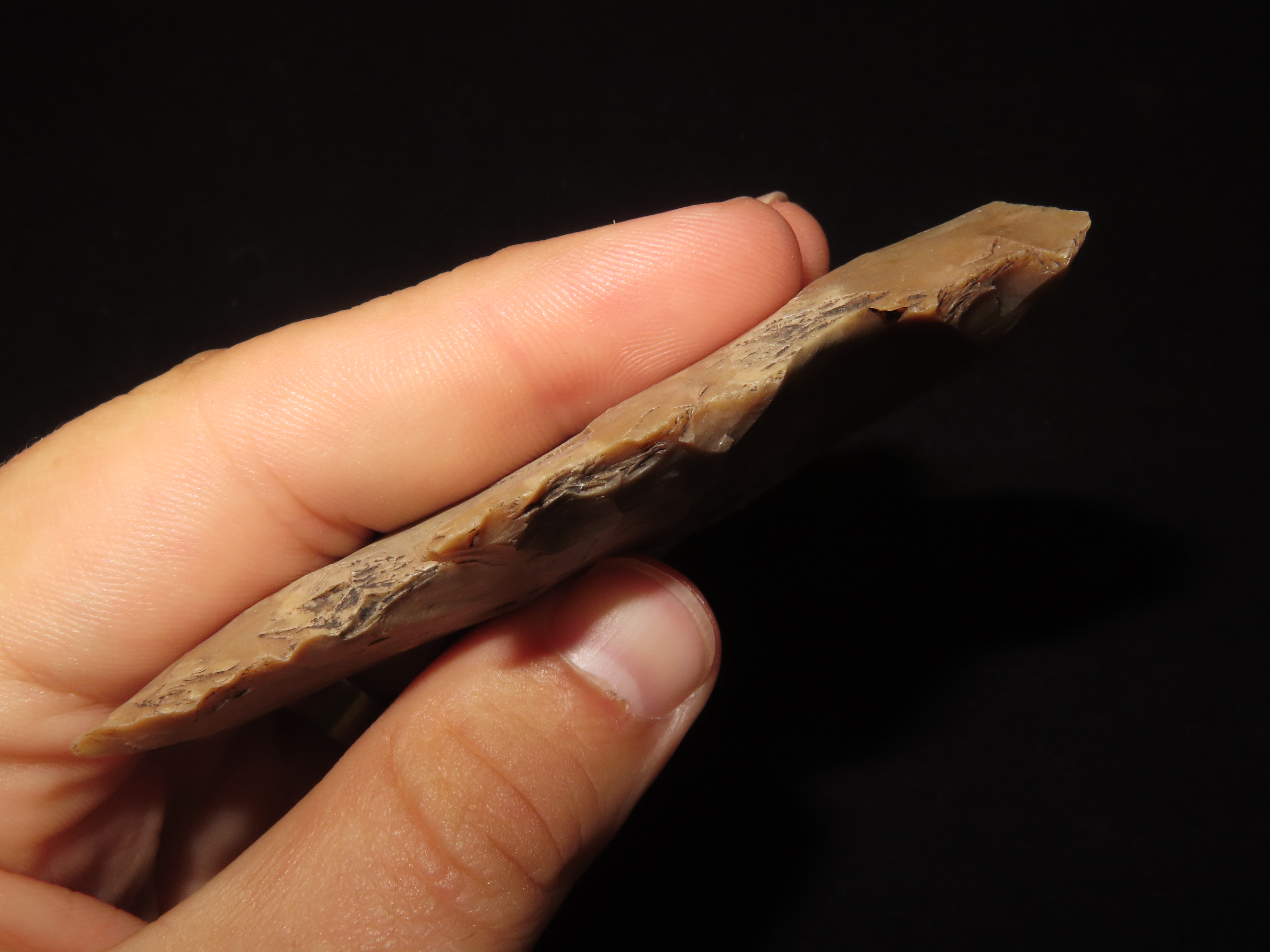 MASSIVE Pedernales Spear / Knife Heartbreaker, Uvalde County Texas. 3 3/8" by 2 3/8" Wide. Would have been over 8" if Complete. By far the l