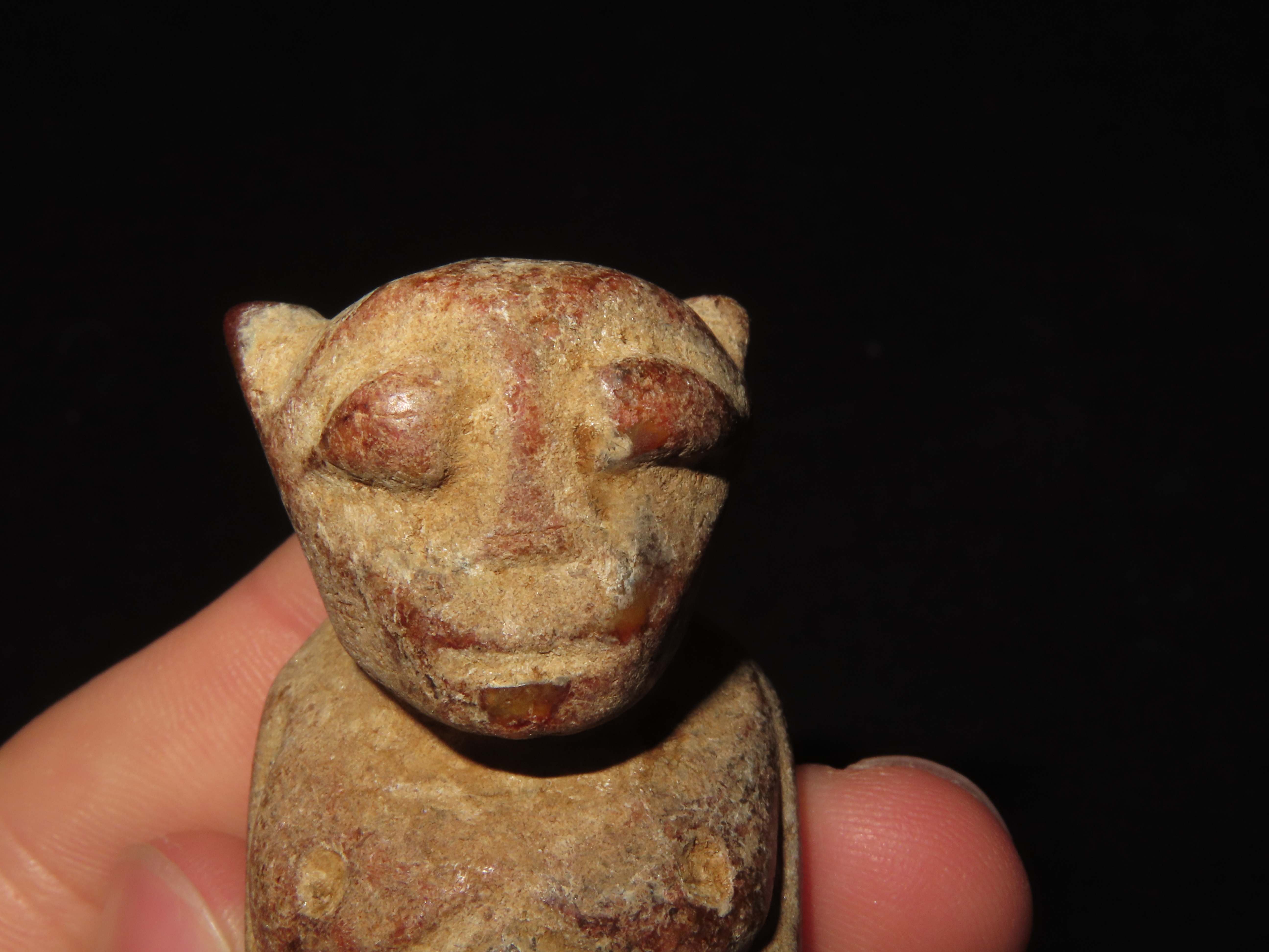 Nice Antique Chinese Hongshan Culture Jade Effigy Pendant, Hand Made Example.