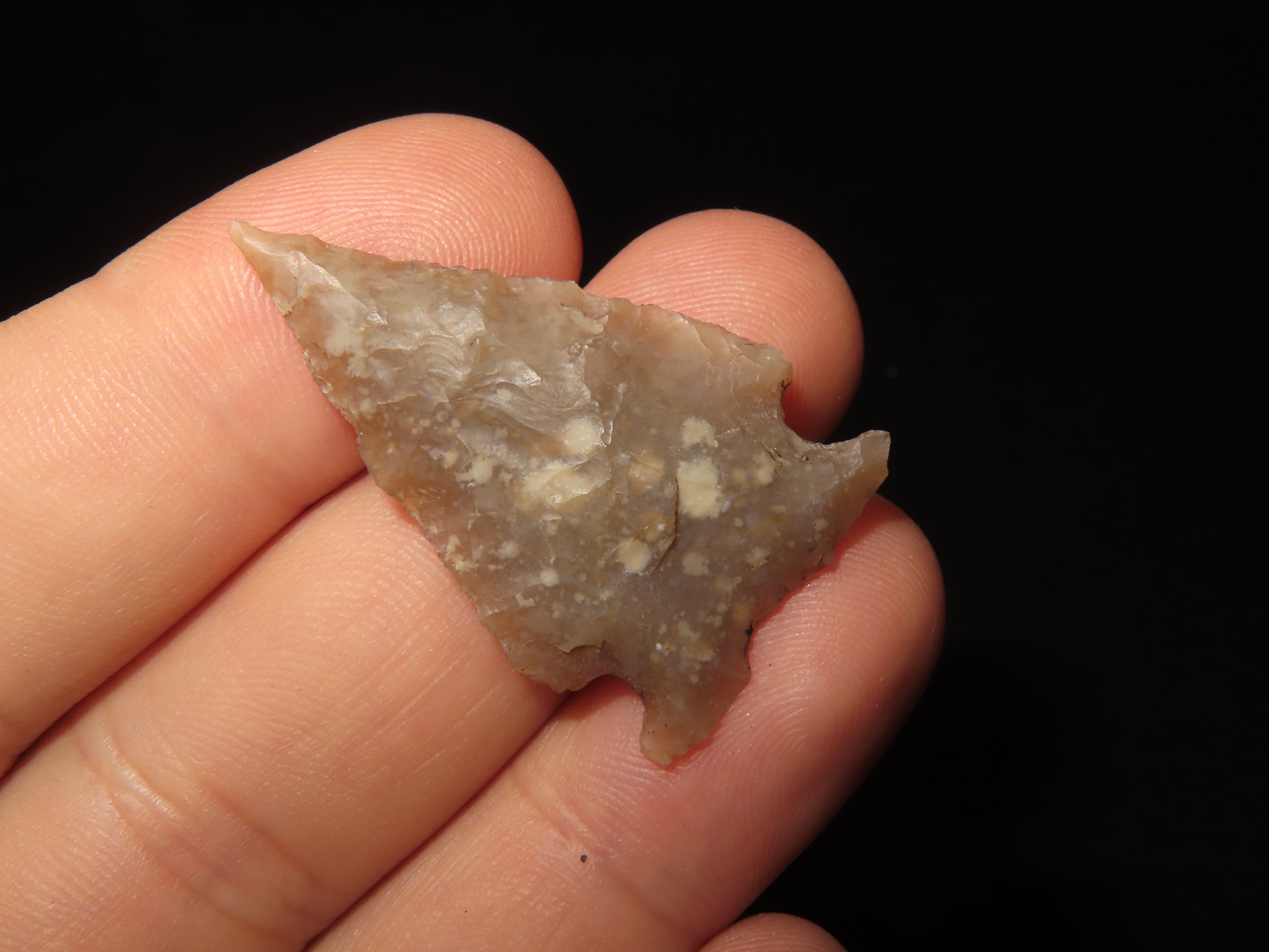 Translucent Texas Ensor with a Needle Tip found in Bandera County TX. Indian Arrowhead, Artifact.