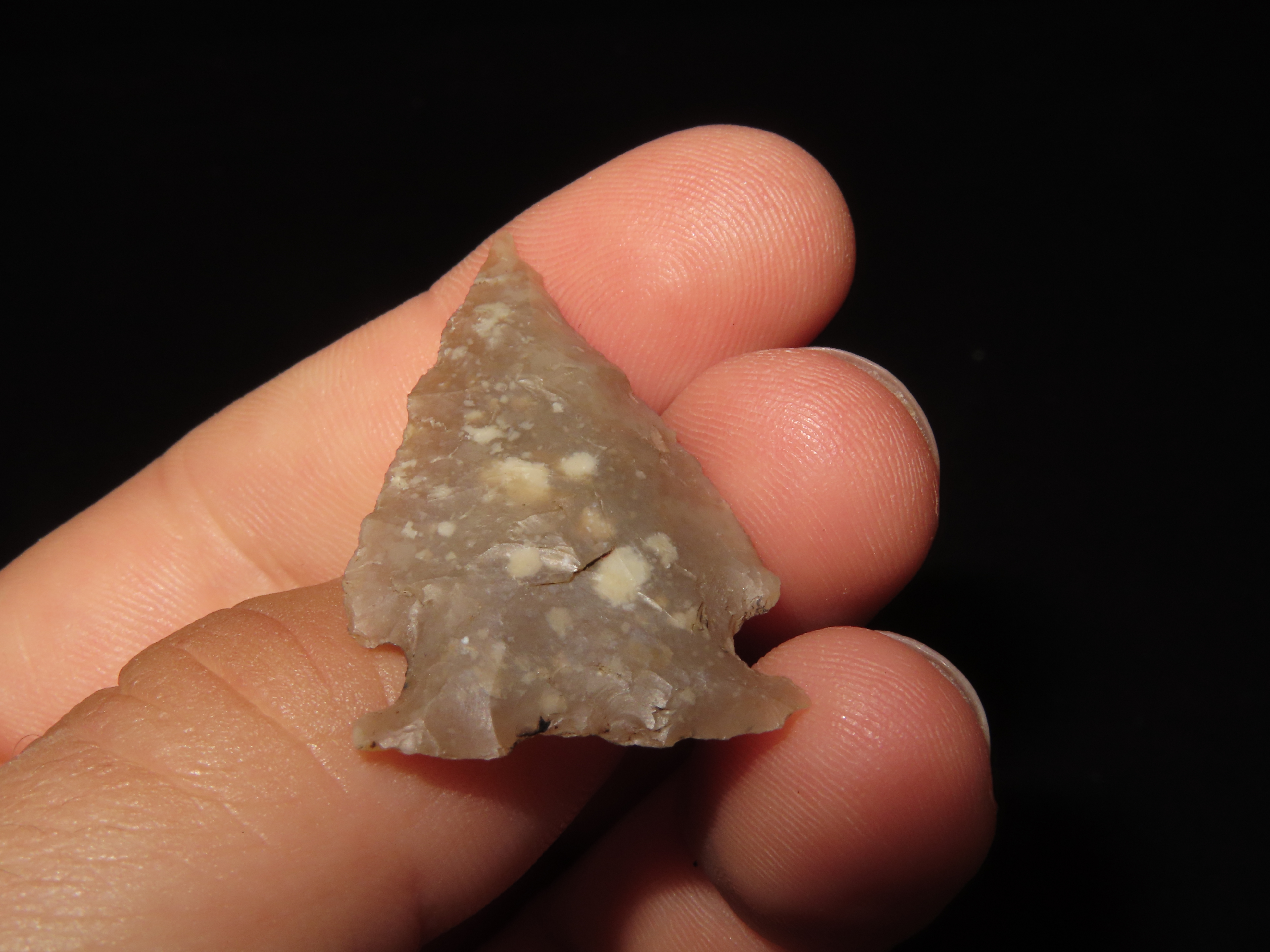 Translucent Texas Ensor with a Needle Tip found in Bandera County TX. Indian Arrowhead, Artifact.