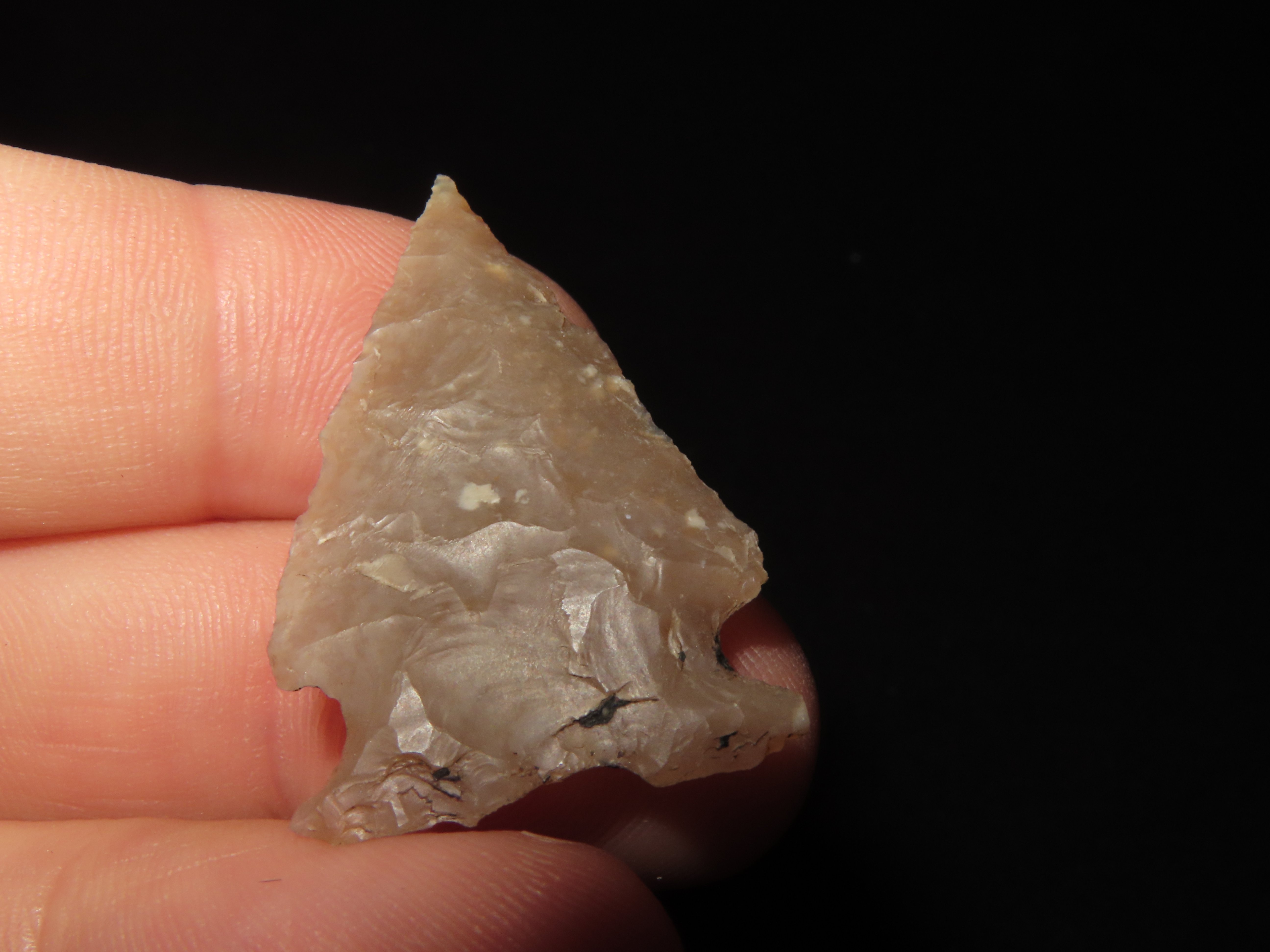 Translucent Texas Ensor with a Needle Tip found in Bandera County TX. Indian Arrowhead, Artifact.