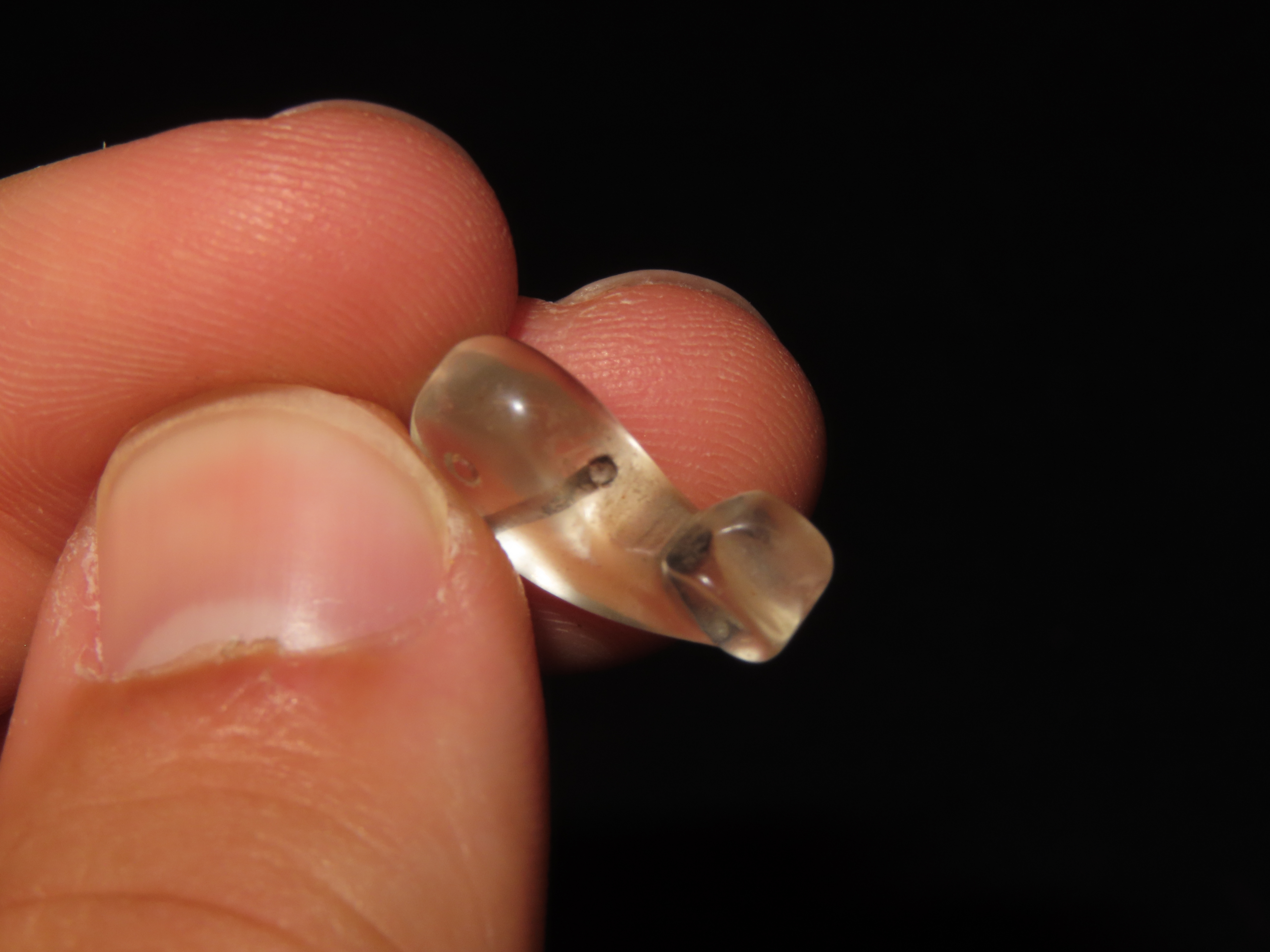 Nice Crystal Clear Quartz Zuni Fetish Whale Effigy Bead, Animal Effigy, Great Example