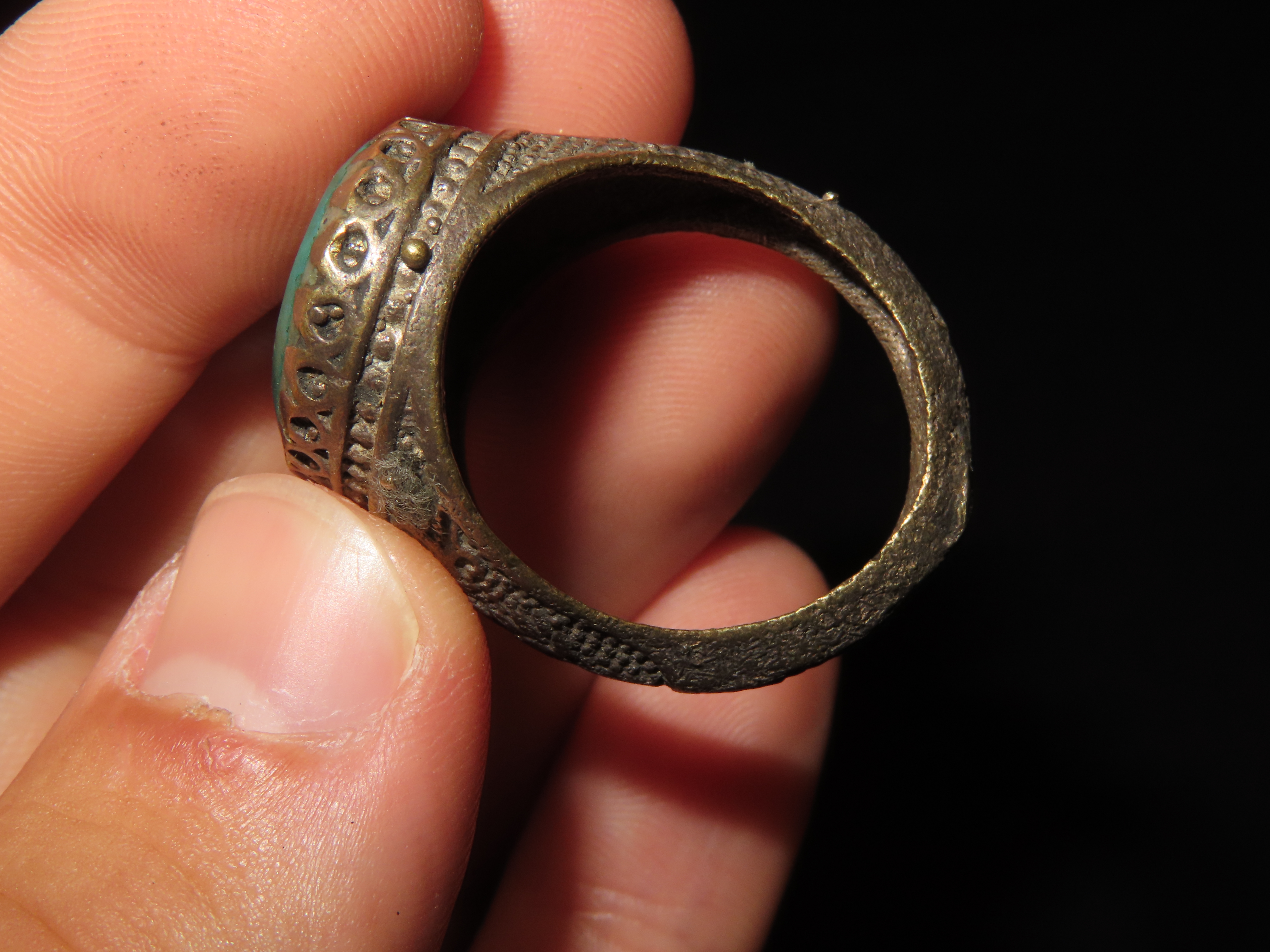 Nice Roman Viking Engraved Intaglio Seal Ring, Bronze with Stone Intaglio Inset.