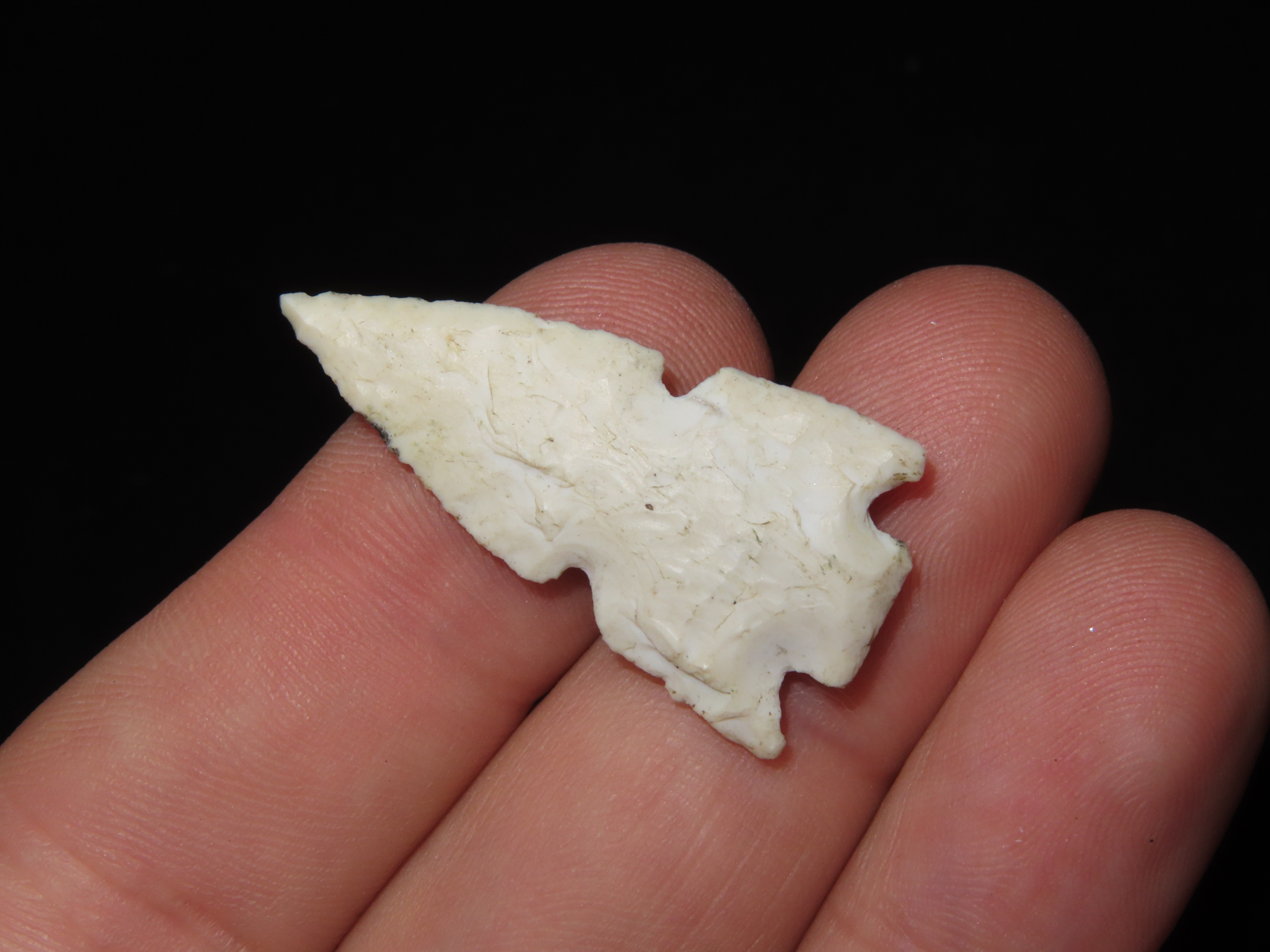 Nice Double Notch Bird Point found in New Mexico. Indian Arrowhead, Artifact.