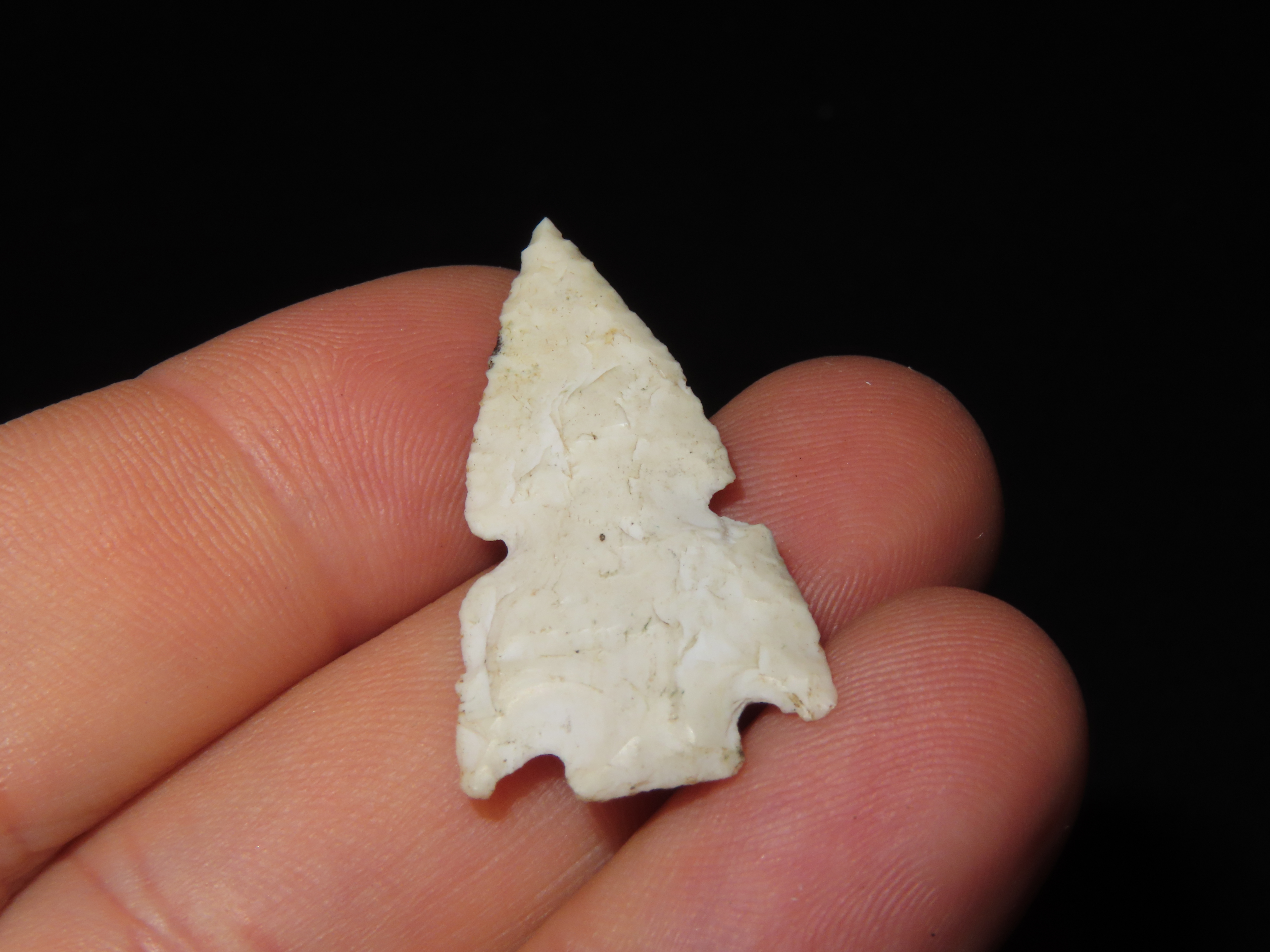 Nice Double Notch Bird Point found in New Mexico. Indian Arrowhead, Artifact.