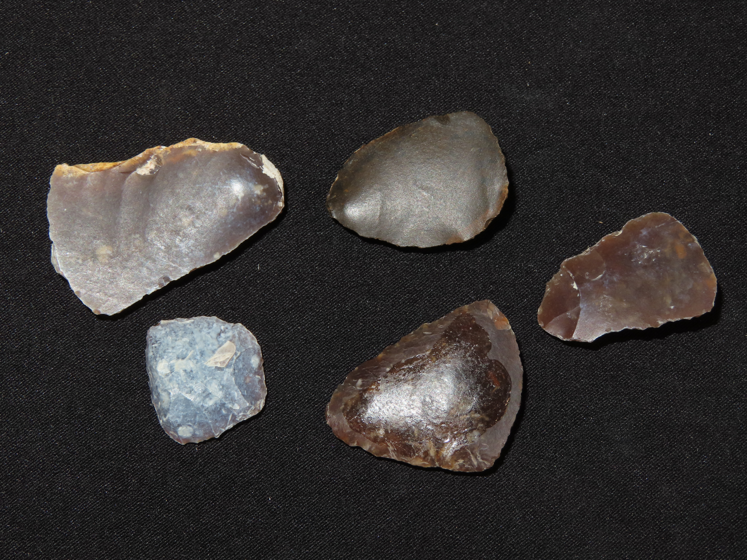 Nice Lot of Knife River Flint Thumb Scrapers from the Dakotas. Beautiful Translucent KRF.
