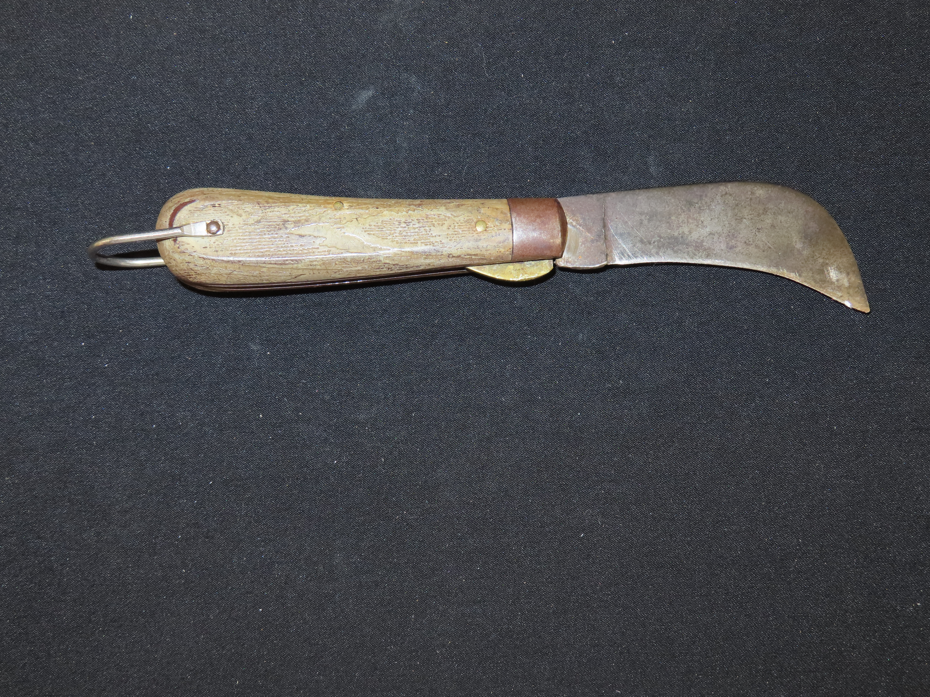 Vintage old Hooked Bill Pocket Knife. Klein & Sons, Chicago.