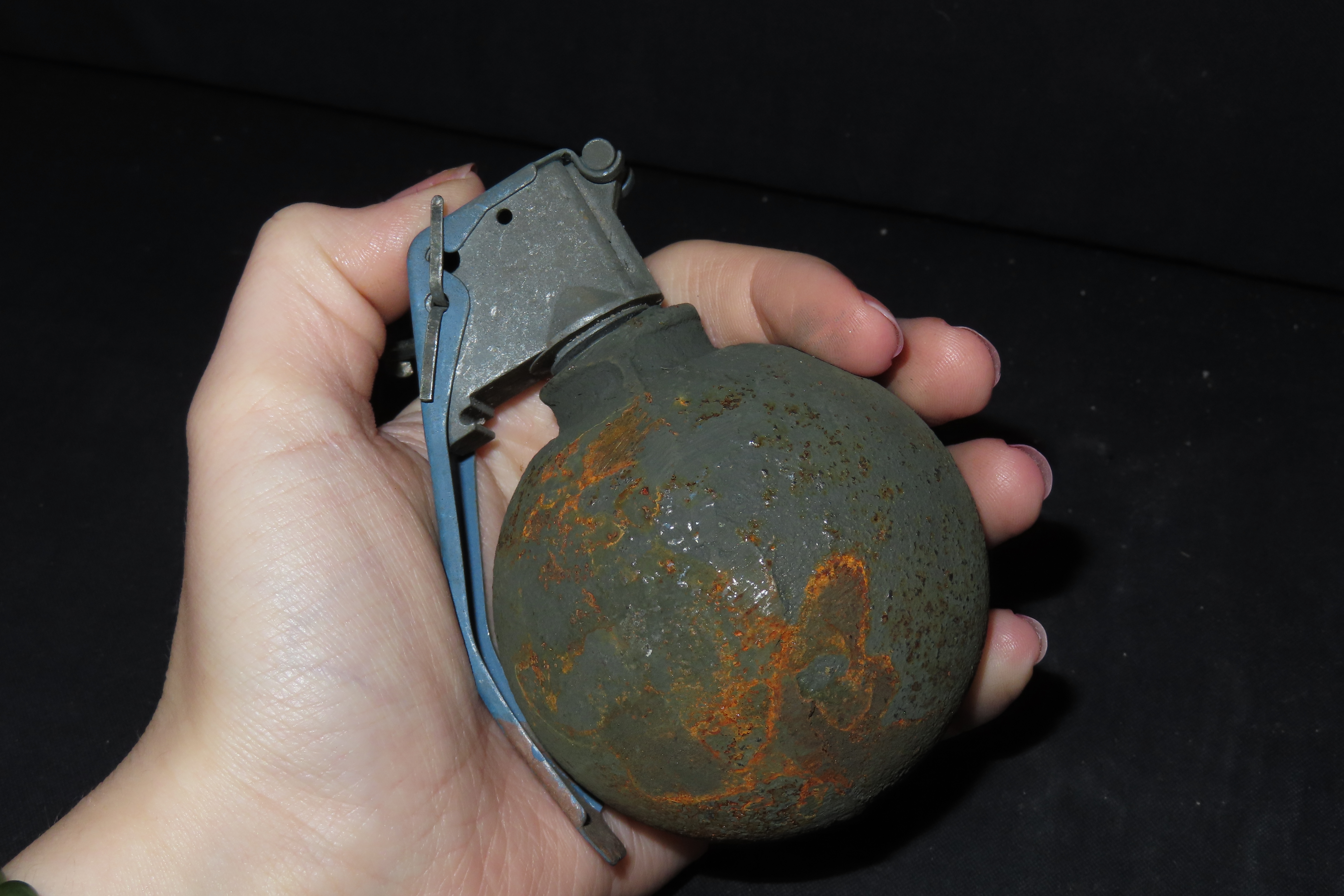 Antique paper Weight, De-Milled / Deactive Unusable Grenade, Novelty Item