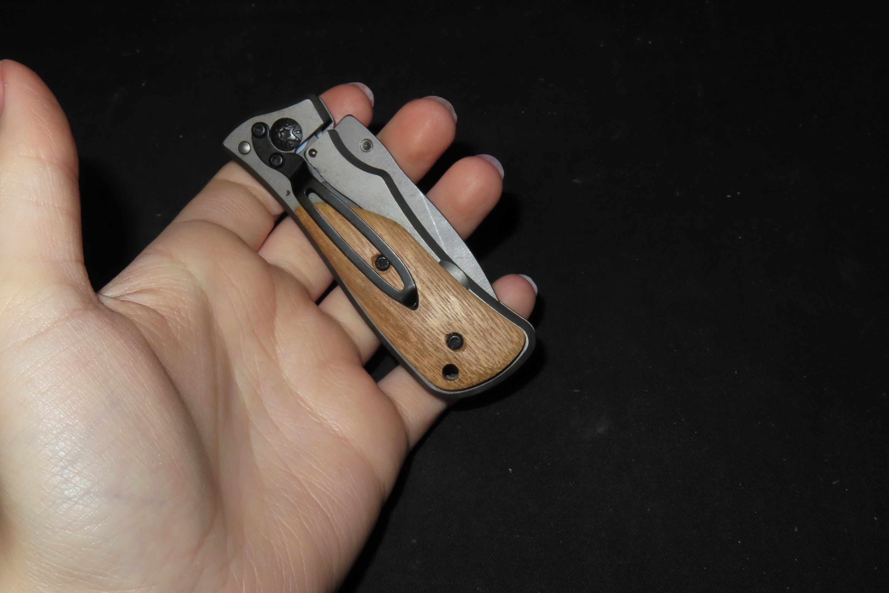 BUCK SINGLE BLADE POCKET KNIFE, HUNTING KNIFE, GREAT DESIGN
