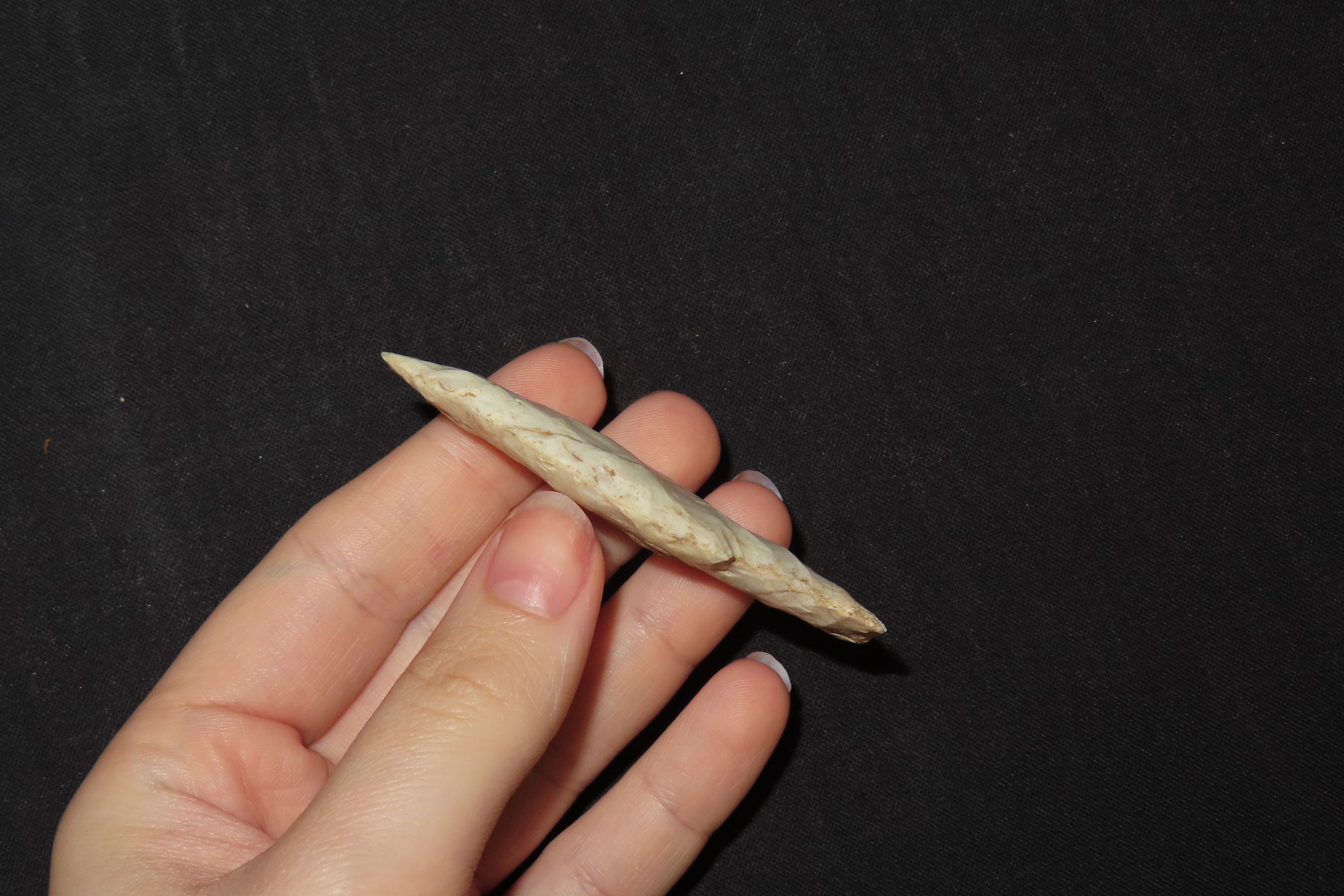 2 3/4" Square Stem Point, Found in Iowa