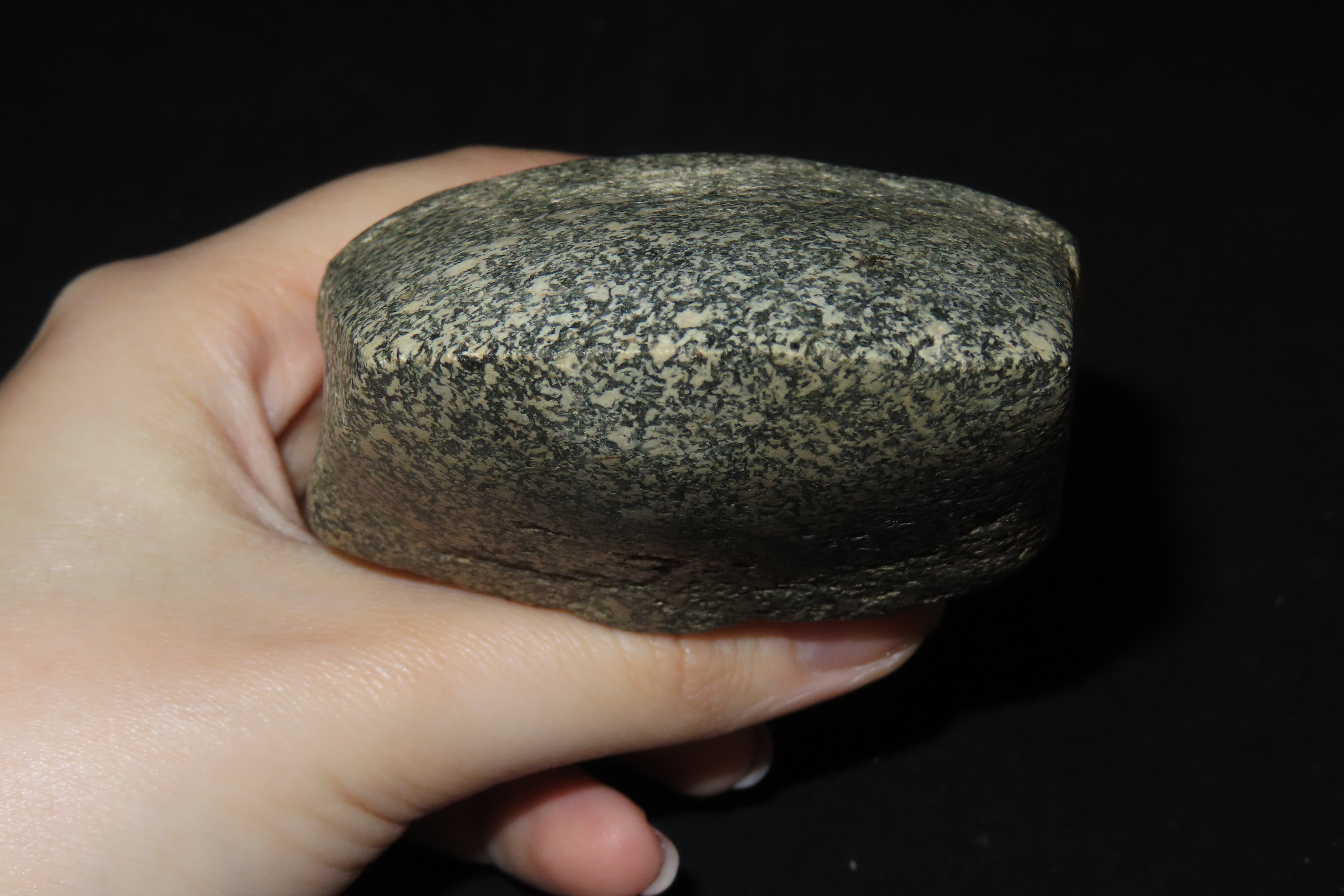4 1/16" Three Quarter Grooved Axe, Motley & Leithoff COA, Boone Co., Missouri