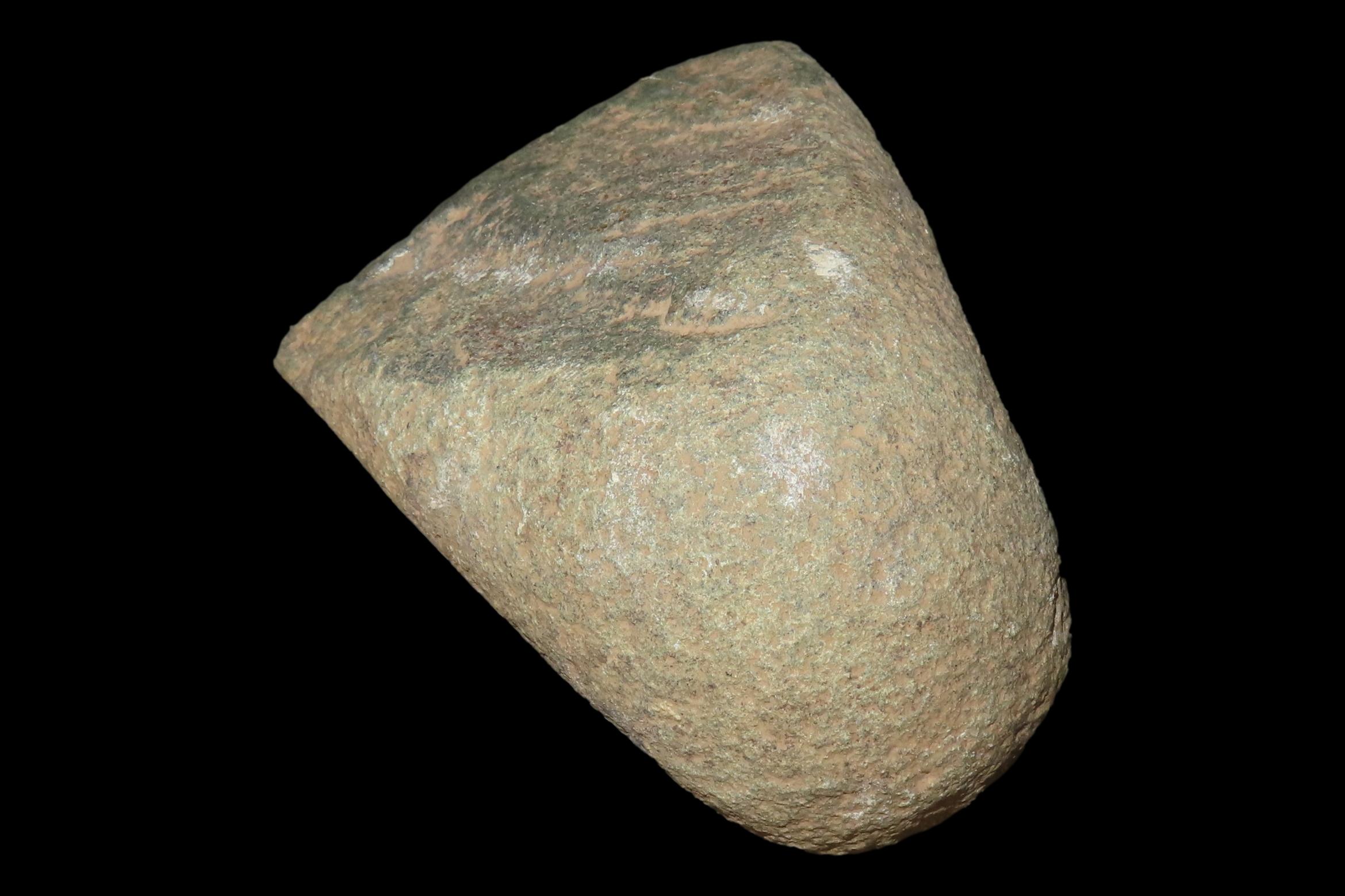 4" Early Celt, Northern Indiana, Interesting Form, Ex. Nick Gatses