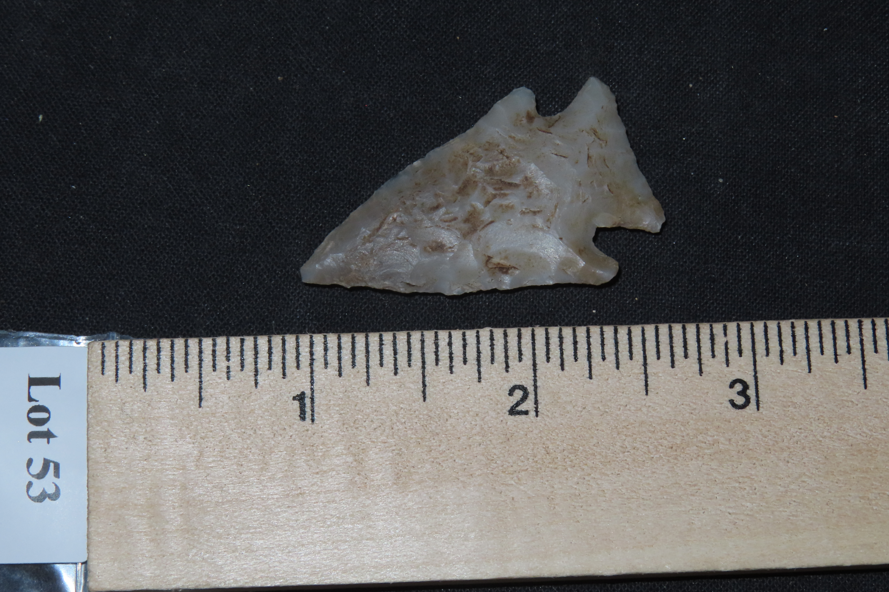1 3/4" Corner Notch, Chalcedony Agate, North Dakota
