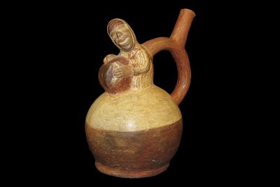 8 1/4" Pre-Columbian-Style Inca / Moche Human Effigy Stirrup Bottle, Peru