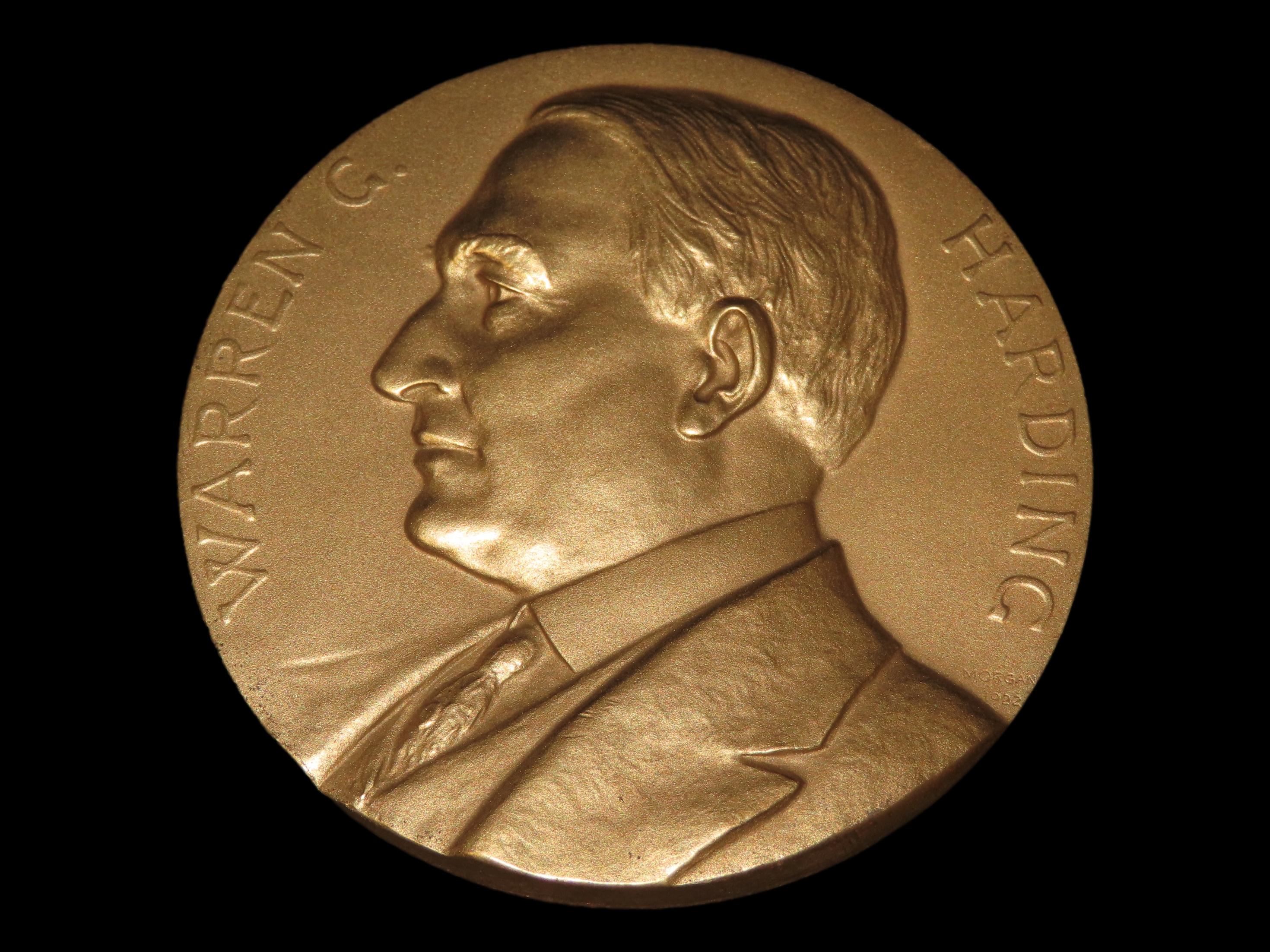 3" Vintage Warren G. Harding Indian Peace Medal