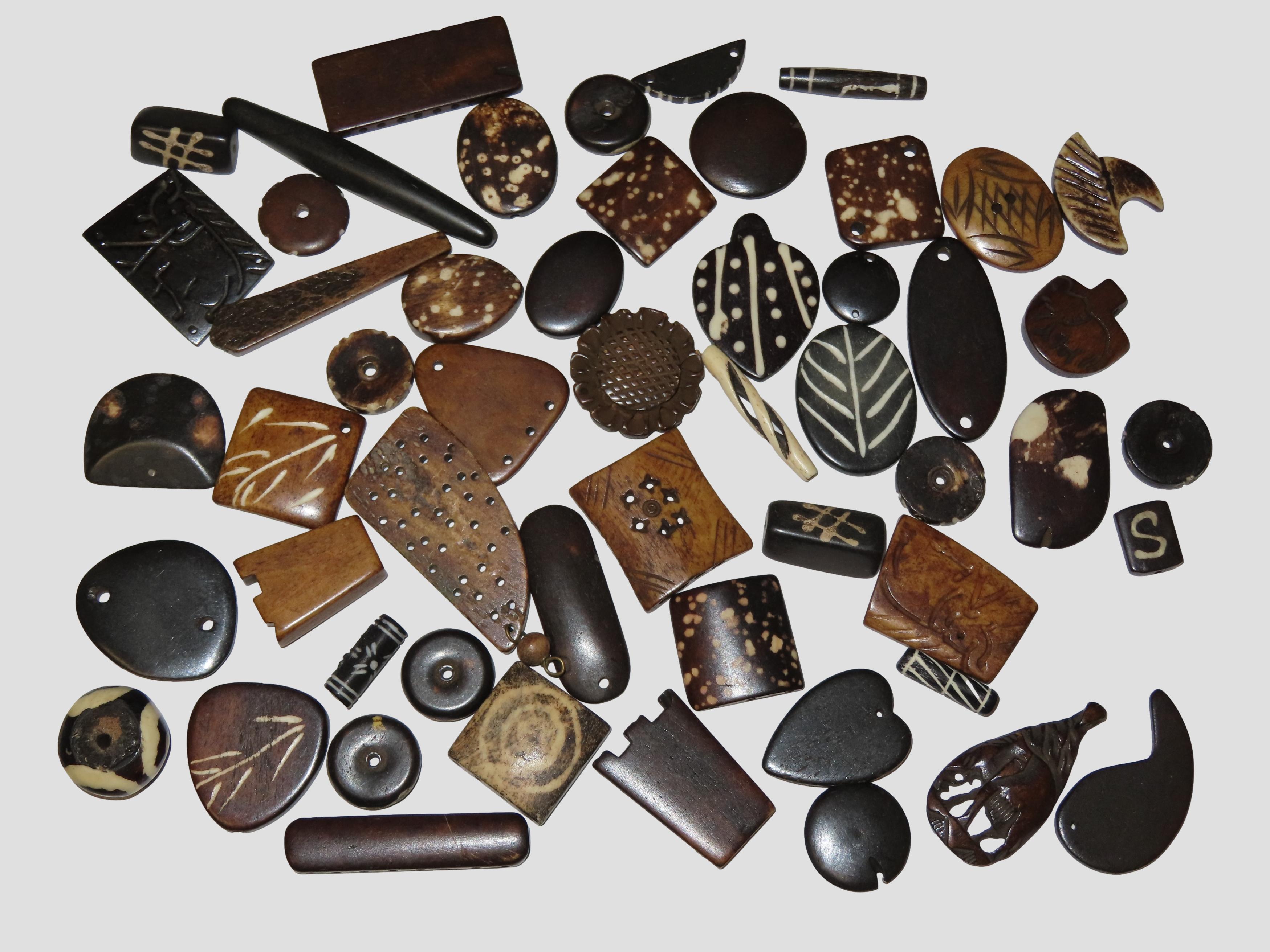 Huge Lot of Vintage Carved Bone Beads & Pendants