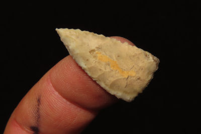 1" Finely made Mississippian Triangle , Collection of Roger Doetman, Effingham, Illinois