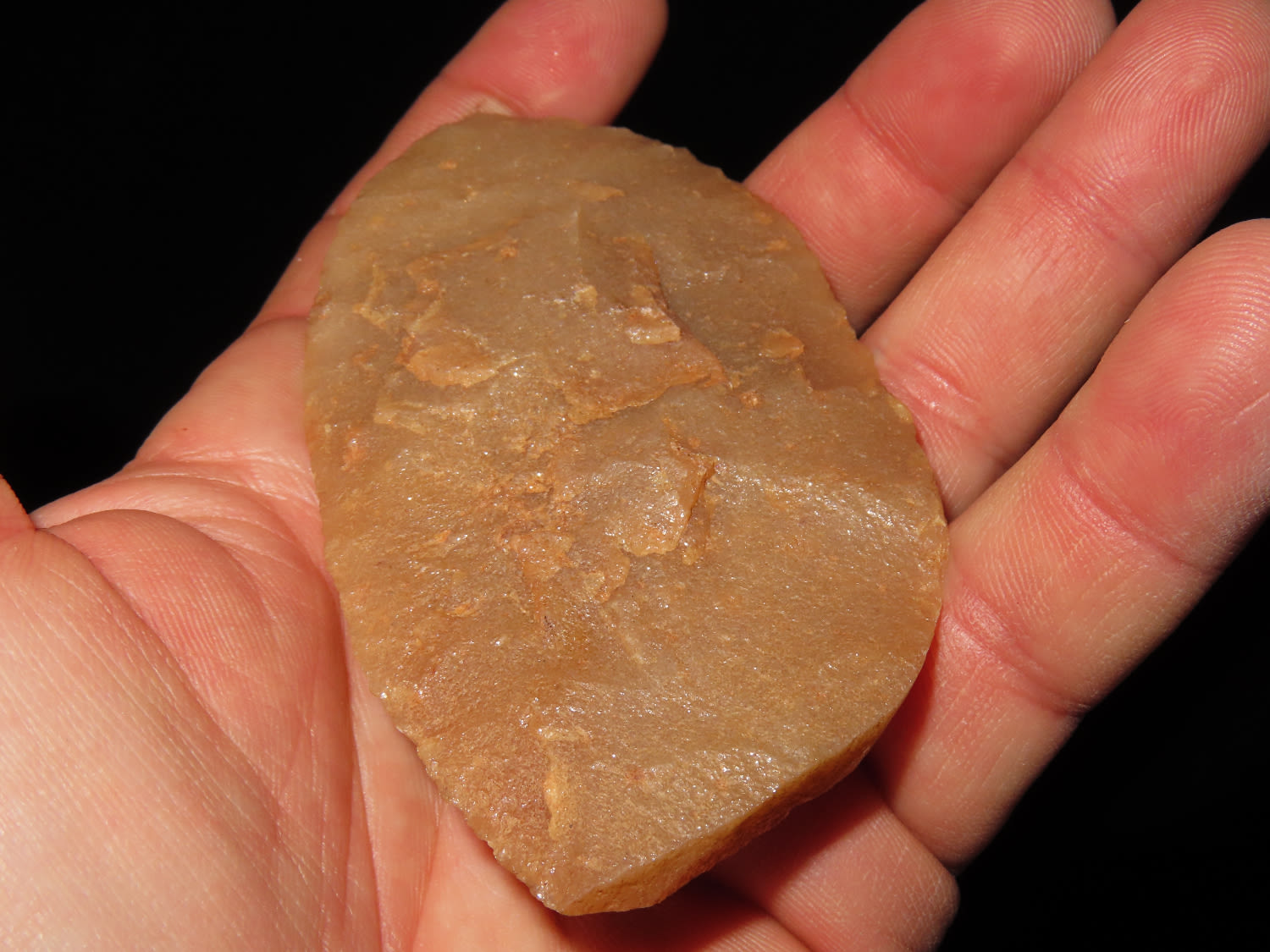 Lot 158 NICE HIXTON QUARTZITE OVOID KNIFE FOUND NEAR CAMP DOUGLAS IN JUNEAU COUNTY WISCONSIN