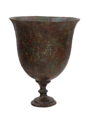 A ROMAN BRONZE DRINKING CUP, CA. 1ST CENTURY AD. A small Roman drinking cup of a simple shape