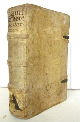 1563 PROPHET ISAIAH COMMENTRAY ANTIQUE PIGSKIN BOUND W/ CLASPS 16TH CENTURY. Sasbout, Adam. 
In 