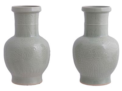 A PAIR OF CHINESE CELADON GLAZED PORCELAIN VASES, C. 1920. A pair of matched Chinese celadon